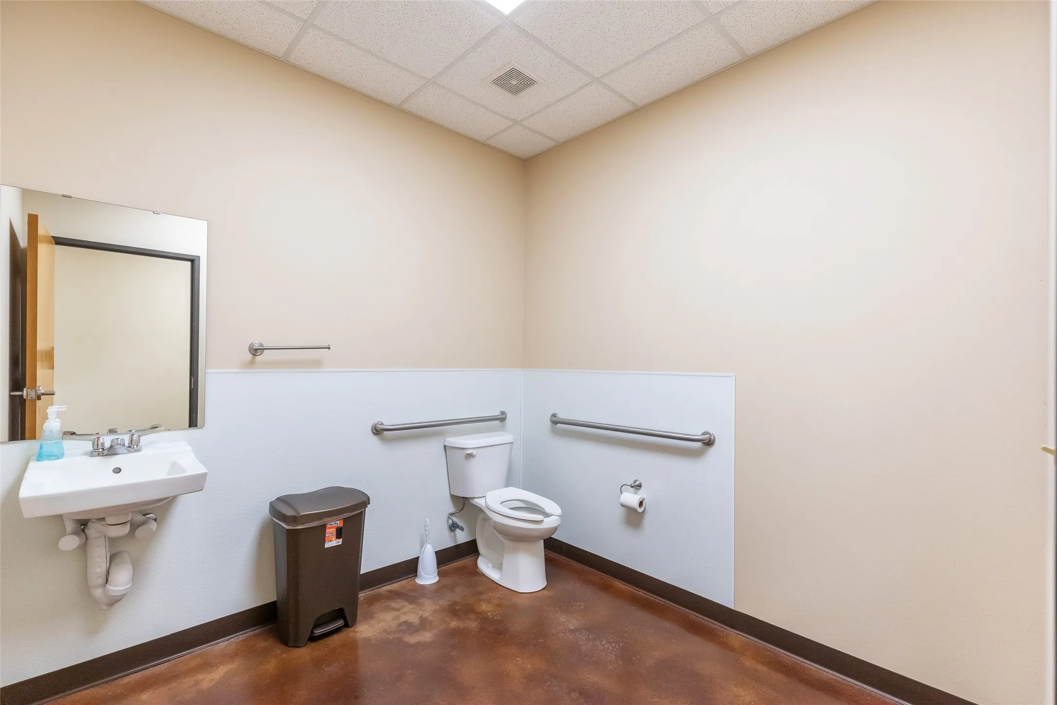 Industrial For Sale in Taylor County , 4517 Derrick Drive, Abilene, Texas 79601, 0, 0, Garage spaces, 0 Sqft, built in 2019, mls#21404904, Real Estate Agent in Abilene, Homes For Sale in Taylor county, Homes For Sale in Abilene, Realtor in Abilene Texas, Real Estate Brokerage Independent Realty Texas, Luminita Cordes Realtor