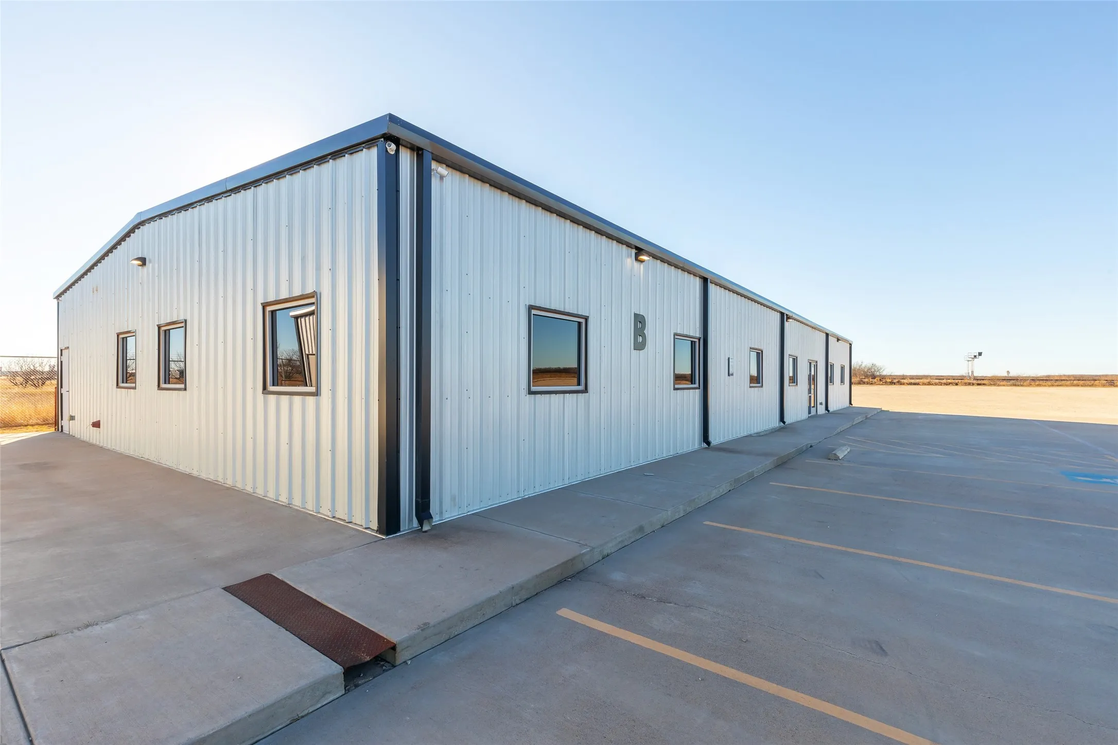 Industrial For Sale in Taylor County , 4517 Derrick Drive, Abilene, Texas 79601, 0, 0, Garage spaces, 0 Sqft, built in 2019, mls#21404904, Real Estate Agent in Abilene, Homes For Sale in Taylor county, Homes For Sale in Abilene, Realtor in Abilene Texas, Real Estate Brokerage Independent Realty Texas, Luminita Cordes Realtor