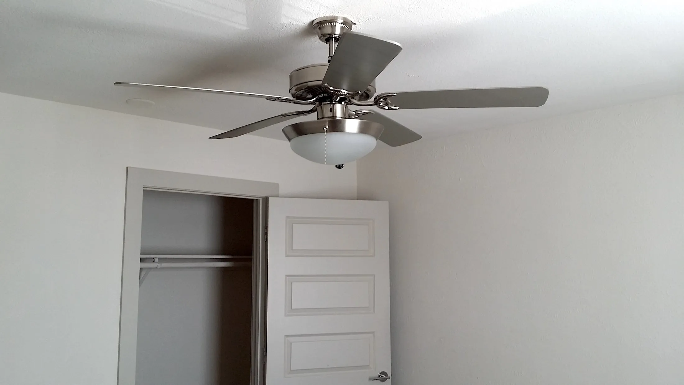 Apartment For Sale in Denton County , 2320 W Prairie Street, Denton, Texas 76201, 59 Bedroom, 31 Bathroom, Garage spaces, 0 Sqft, built in 1974, mls#21408420, Real Estate Agent in Denton, Homes For Sale in Denton county, Homes For Sale in Denton, Realtor in Denton Texas, Real Estate Brokerage Independent Realty Texas, Luminita Cordes Realtor