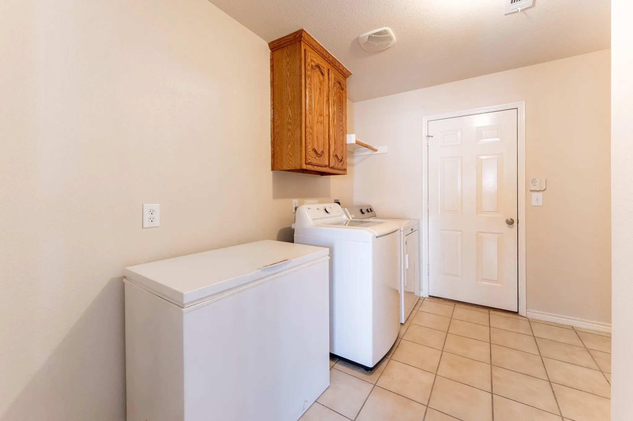 Single Family Residence For Sale in Rockwall County , 520 Covey Trail, Rockwall, Texas 75087, 3 Bedroom, 3 Bathroom, 2 Garage spaces, 2,310 Sqft, built in 2005, mls#21408250, Real Estate Agent in Rockwall, Homes For Sale in Rockwall county, Homes For Sale in Rockwall, Realtor in Rockwall Texas, Real Estate Brokerage Independent Realty Texas, Luminita Cordes Realtor