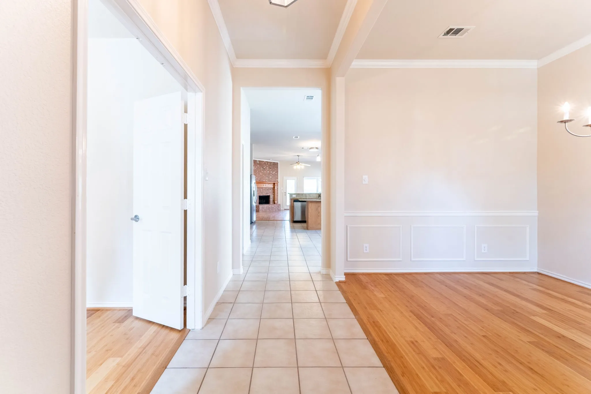 Single Family Residence For Sale in Rockwall County , 520 Covey Trail, Rockwall, Texas 75087, 3 Bedroom, 3 Bathroom, 2 Garage spaces, 2,310 Sqft, built in 2005, mls#21408250, Real Estate Agent in Rockwall, Homes For Sale in Rockwall county, Homes For Sale in Rockwall, Realtor in Rockwall Texas, Real Estate Brokerage Independent Realty Texas, Luminita Cordes Realtor