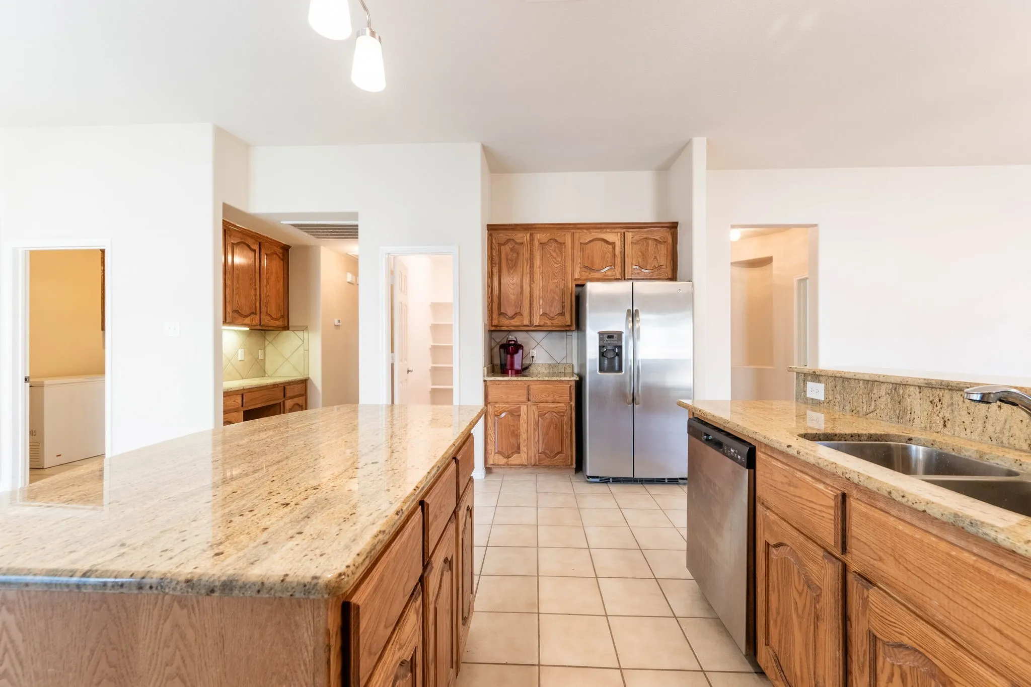 Single Family Residence For Sale in Rockwall County , 520 Covey Trail, Rockwall, Texas 75087, 3 Bedroom, 3 Bathroom, 2 Garage spaces, 2,310 Sqft, built in 2005, mls#21408250, Real Estate Agent in Rockwall, Homes For Sale in Rockwall county, Homes For Sale in Rockwall, Realtor in Rockwall Texas, Real Estate Brokerage Independent Realty Texas, Luminita Cordes Realtor