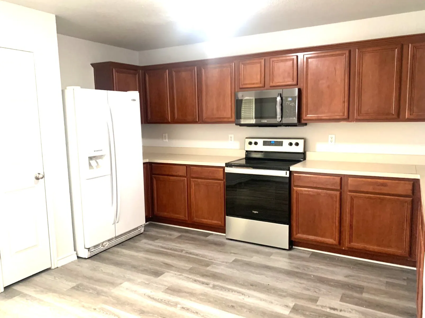 Single Family Residence For Rent in Dallas County , 2011 Limestone Drive, Grand Prairie, Texas 75052, 4 Bedroom, 3 Bathroom, 2 Garage spaces, 2,521 Sqft, built in 2007, mls#21408493, Real Estate Agent in Grand Prairie, Homes For Rent in Dallas county, Homes For Rent in Grand Prairie, Realtor in Grand Prairie Texas, Real Estate Brokerage Independent Realty Texas, Luminita Cordes Realtor