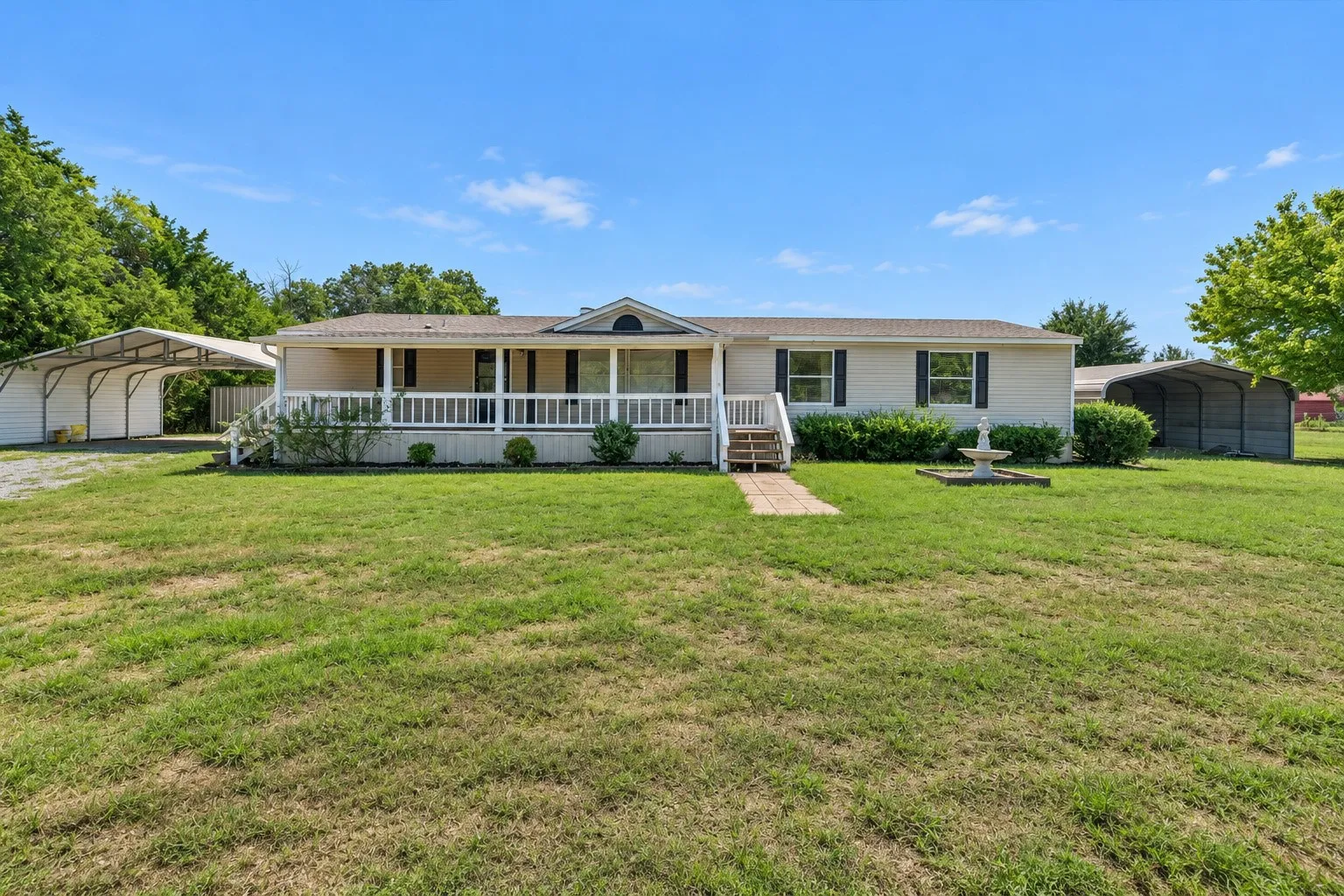 Farm For Sale in Navarro County , 10619 County Road 3080, Purdon, Texas 76679, 4 Bedroom, 2 Bathroom, Garage spaces, 1,848 Sqft, built in 2003, mls#21399501, Real Estate Agent in Purdon, Homes For Sale in Navarro county, Homes For Sale in Purdon, Realtor in Purdon Texas, Real Estate Brokerage Independent Realty Texas, Luminita Cordes Realtor