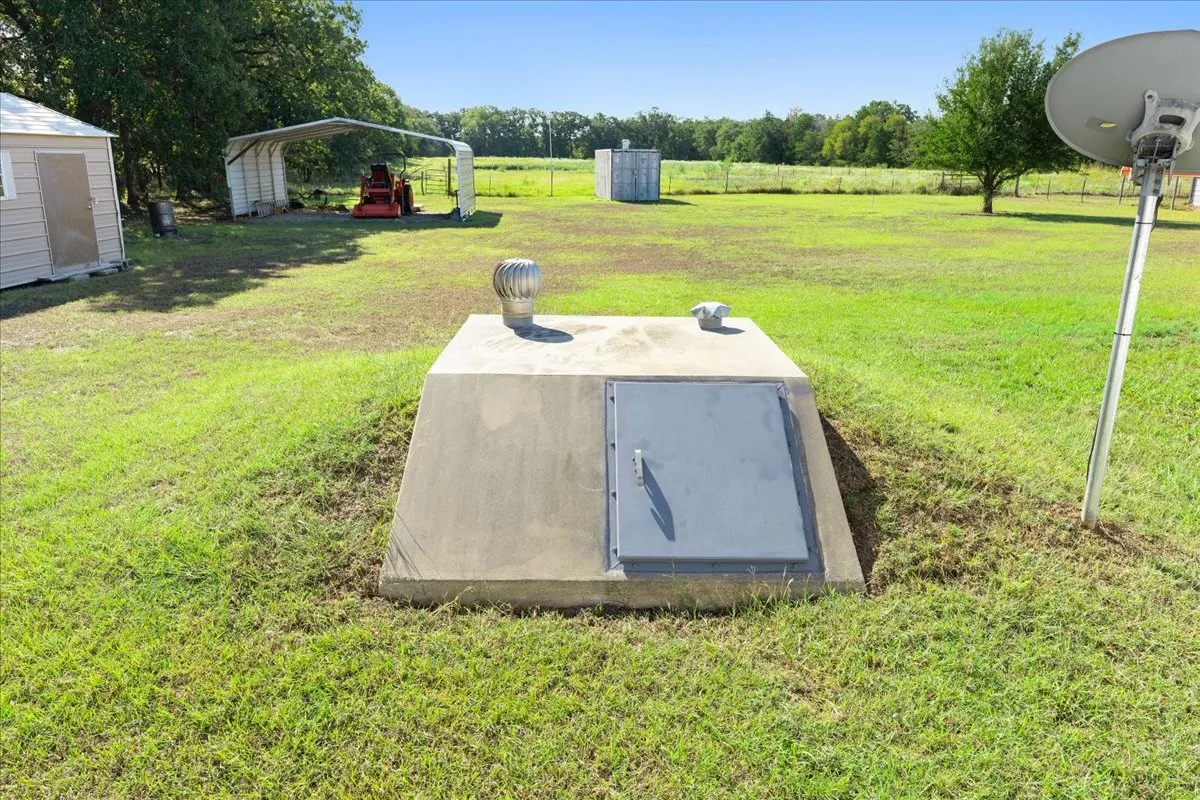 Farm For Sale in Navarro County , 10619 County Road 3080, Purdon, Texas 76679, 4 Bedroom, 2 Bathroom, Garage spaces, 1,848 Sqft, built in 2003, mls#21399501, Real Estate Agent in Purdon, Homes For Sale in Navarro county, Homes For Sale in Purdon, Realtor in Purdon Texas, Real Estate Brokerage Independent Realty Texas, Luminita Cordes Realtor