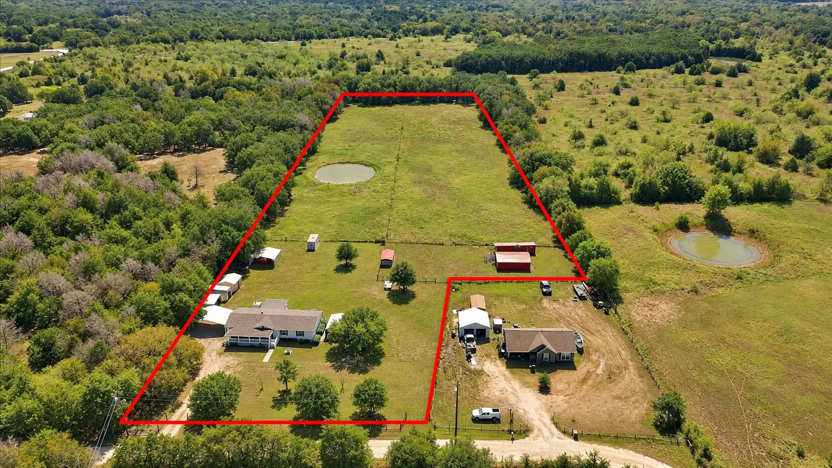 Farm For Sale in Navarro County , 10619 County Road 3080, Purdon, Texas 76679, 4 Bedroom, 2 Bathroom, Garage spaces, 1,848 Sqft, built in 2003, mls#21399501, Real Estate Agent in Purdon, Homes For Sale in Navarro county, Homes For Sale in Purdon, Realtor in Purdon Texas, Real Estate Brokerage Independent Realty Texas, Luminita Cordes Realtor