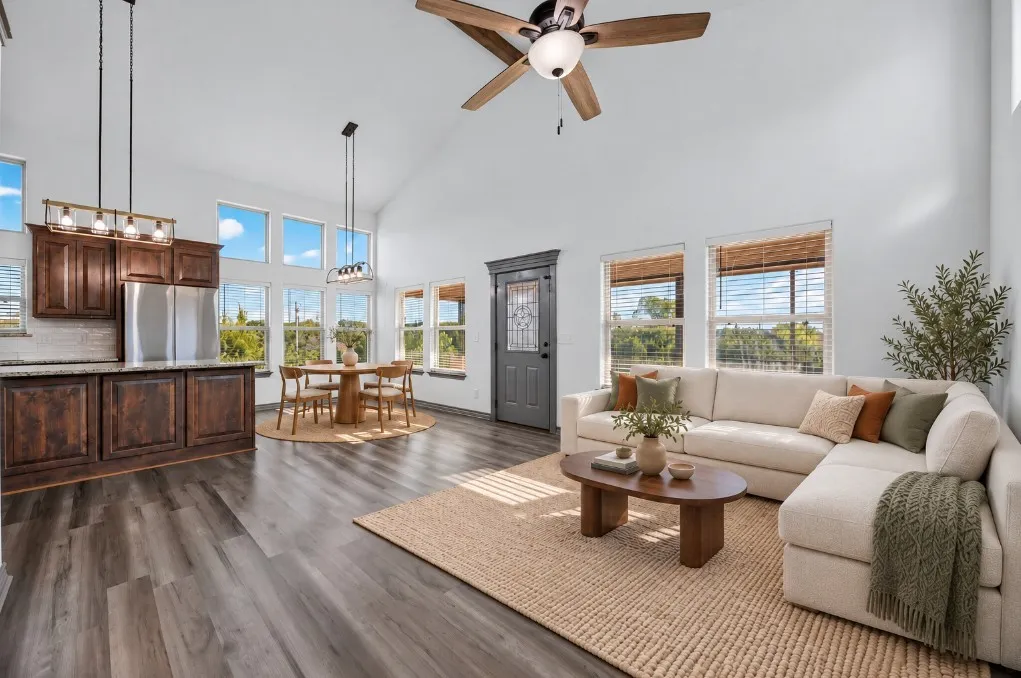 Single Family Residence For Sale in Hood County , 2316 Woodview Trail, Granbury, Texas 76048, 2 Bedroom, 1 Bathroom, Garage spaces, 999 Sqft, built in 2020, mls#21405094, Real Estate Agent in Granbury, Homes For Sale in Hood county, Homes For Sale in Granbury, Realtor in Granbury Texas, Real Estate Brokerage Independent Realty Texas, Luminita Cordes Realtor