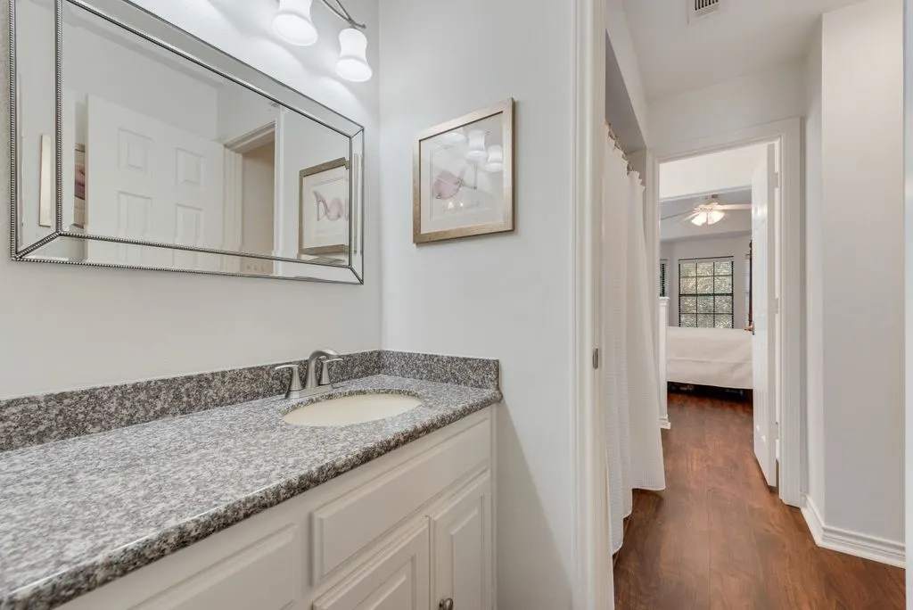 Upstairs jack and jill bath