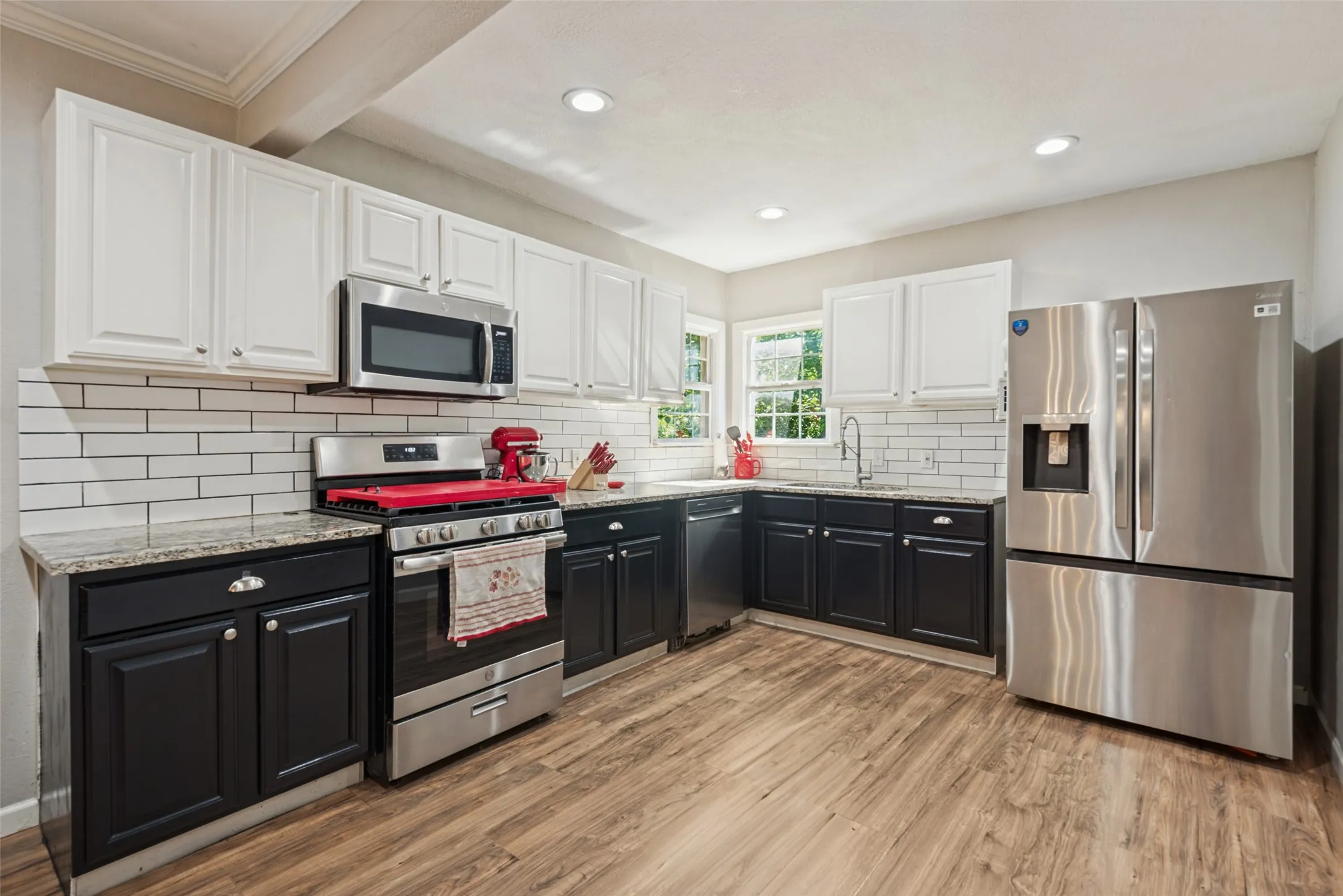 Single Family Residence For Sale in Dallas County , 112 Avenue B, Seagoville, Texas 75159, 3 Bedroom, 2 Bathroom, Garage spaces, 1,469 Sqft, built in 1942, mls#21407461, Real Estate Agent in Seagoville, Homes For Sale in Dallas county, Homes For Sale in Seagoville, Realtor in Seagoville Texas, Real Estate Brokerage Independent Realty Texas, Luminita Cordes Realtor