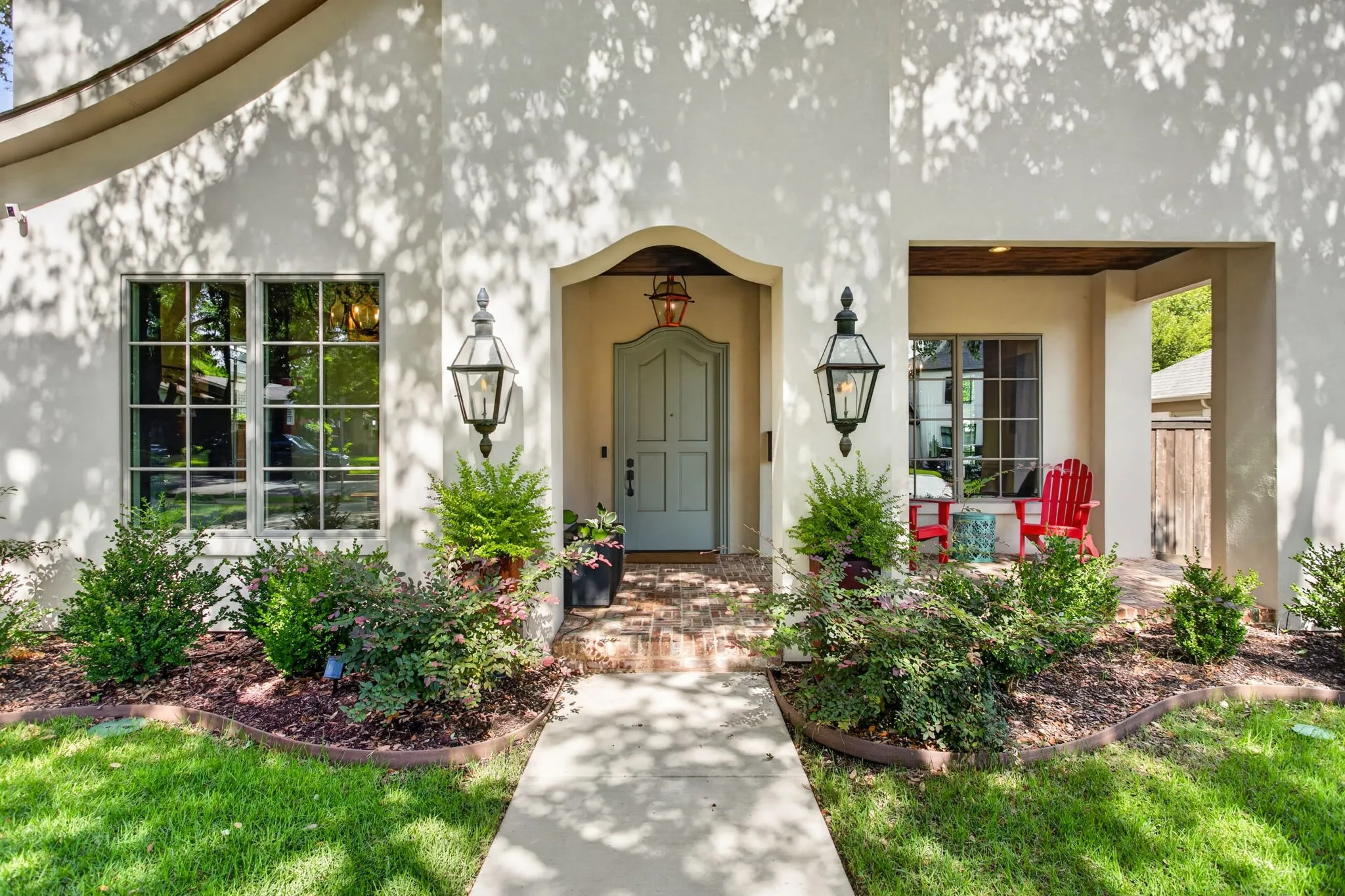 Single Family Residence For Rent in Tarrant County , 2508 Shirley Avenue, Fort Worth, Texas 76109, 5 Bedroom, 4 Bathroom, 2 Garage spaces, 3,630 Sqft, built in 2021, mls#21407643, Real Estate Agent in Fort Worth, Homes For Rent in Tarrant county, Homes For Rent in Fort Worth, Realtor in Fort Worth Texas, Real Estate Brokerage Independent Realty Texas, Luminita Cordes Realtor