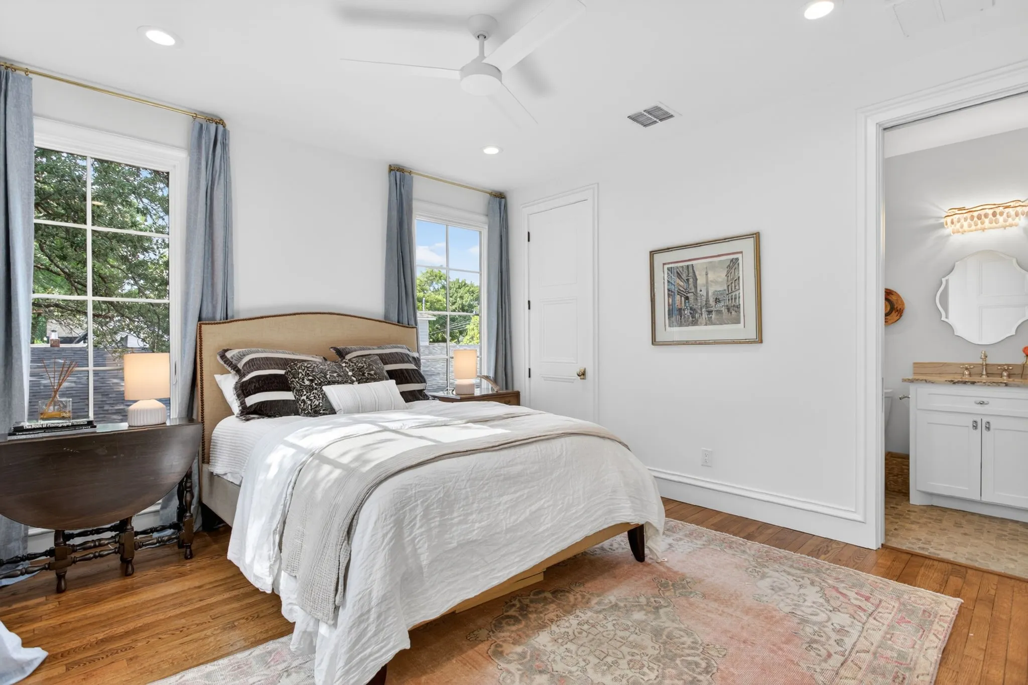 Single Family Residence For Rent in Tarrant County , 2508 Shirley Avenue, Fort Worth, Texas 76109, 5 Bedroom, 4 Bathroom, 2 Garage spaces, 3,630 Sqft, built in 2021, mls#21407643, Real Estate Agent in Fort Worth, Homes For Rent in Tarrant county, Homes For Rent in Fort Worth, Realtor in Fort Worth Texas, Real Estate Brokerage Independent Realty Texas, Luminita Cordes Realtor