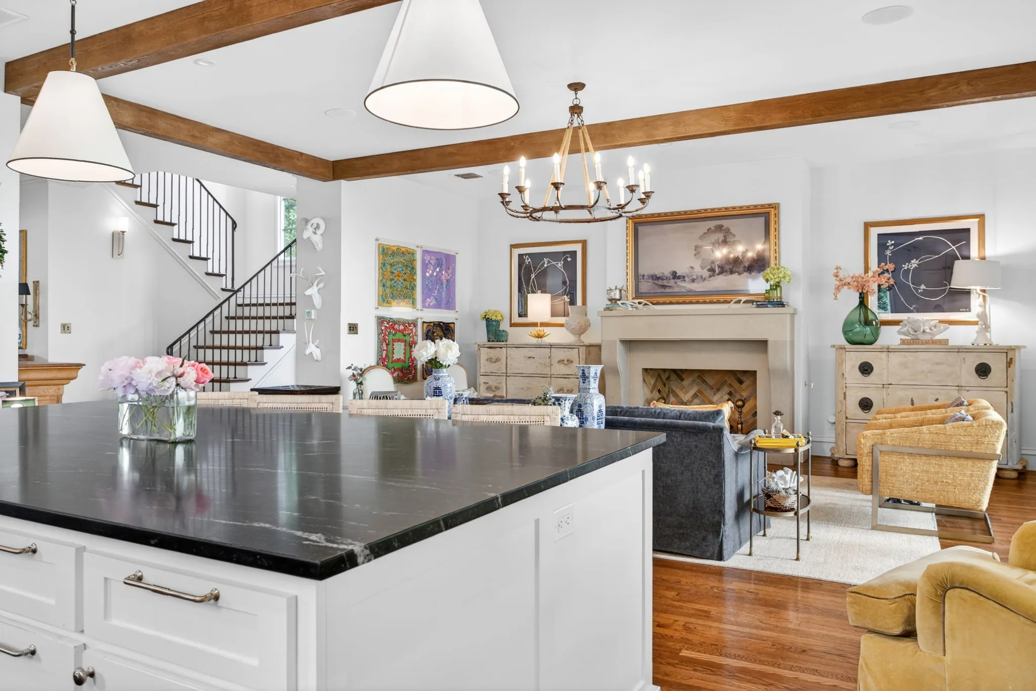 Single Family Residence For Rent in Tarrant County , 2508 Shirley Avenue, Fort Worth, Texas 76109, 5 Bedroom, 4 Bathroom, 2 Garage spaces, 3,630 Sqft, built in 2021, mls#21407643, Real Estate Agent in Fort Worth, Homes For Rent in Tarrant county, Homes For Rent in Fort Worth, Realtor in Fort Worth Texas, Real Estate Brokerage Independent Realty Texas, Luminita Cordes Realtor
