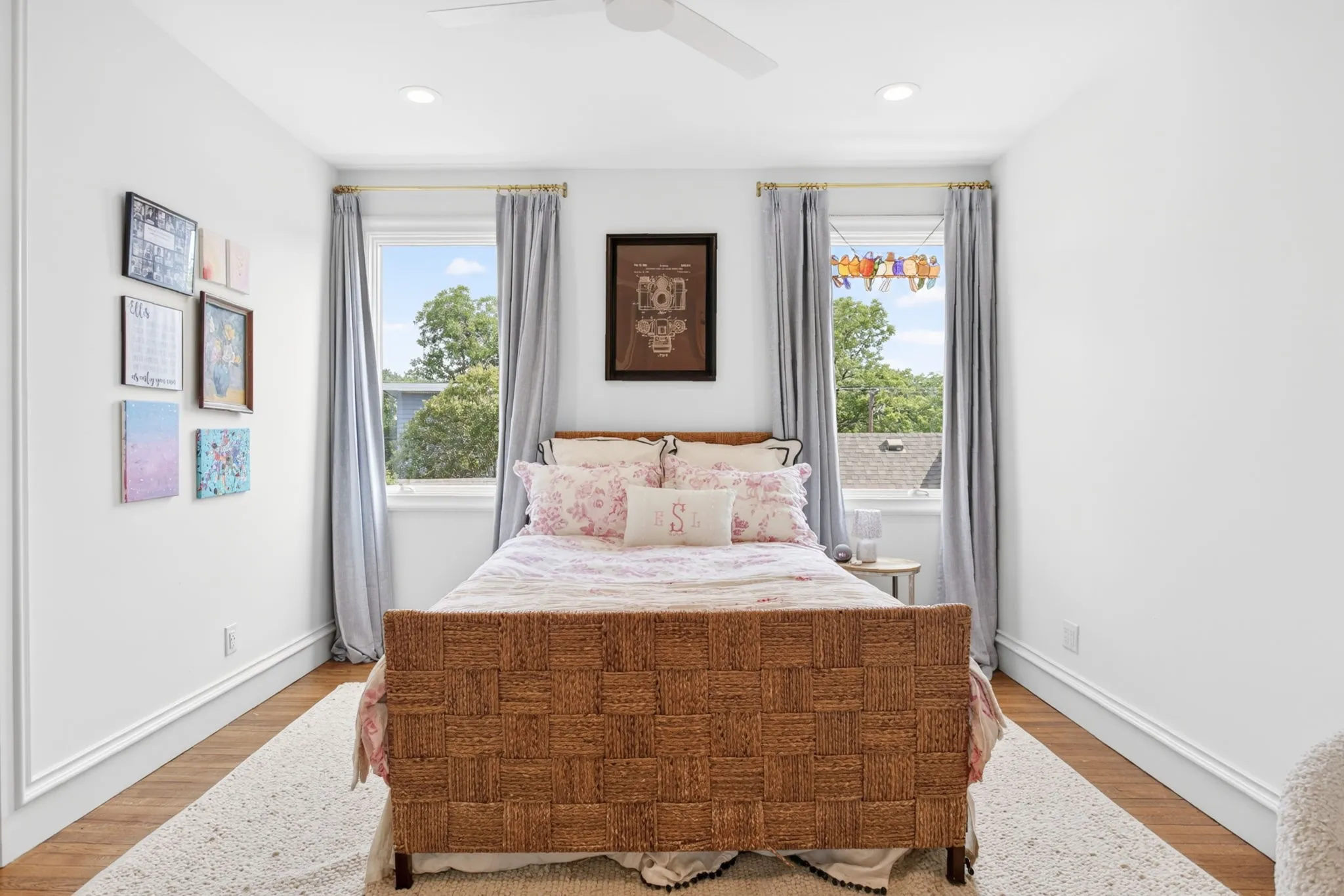 Single Family Residence For Rent in Tarrant County , 2508 Shirley Avenue, Fort Worth, Texas 76109, 5 Bedroom, 4 Bathroom, 2 Garage spaces, 3,630 Sqft, built in 2021, mls#21407643, Real Estate Agent in Fort Worth, Homes For Rent in Tarrant county, Homes For Rent in Fort Worth, Realtor in Fort Worth Texas, Real Estate Brokerage Independent Realty Texas, Luminita Cordes Realtor
