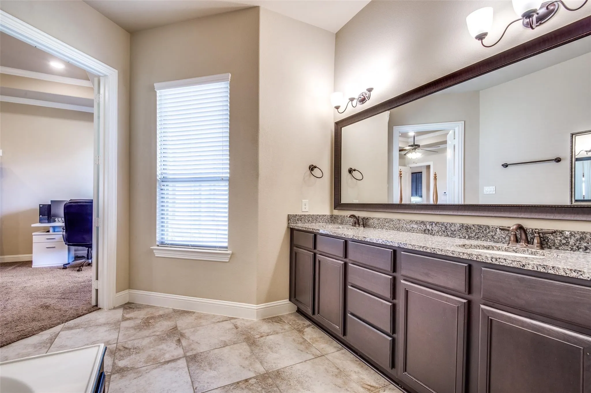 Single Family Residence For Rent in Denton County , 511 Kimblewick Drive, Frisco, Texas 75036, 3 Bedroom, 2 Bathroom, 2 Garage spaces, 1,637 Sqft, built in 2016, mls#21408507, Real Estate Agent in Frisco, Homes For Rent in Denton county, Homes For Rent in Frisco, Realtor in Frisco Texas, Real Estate Brokerage Independent Realty Texas, Luminita Cordes Realtor