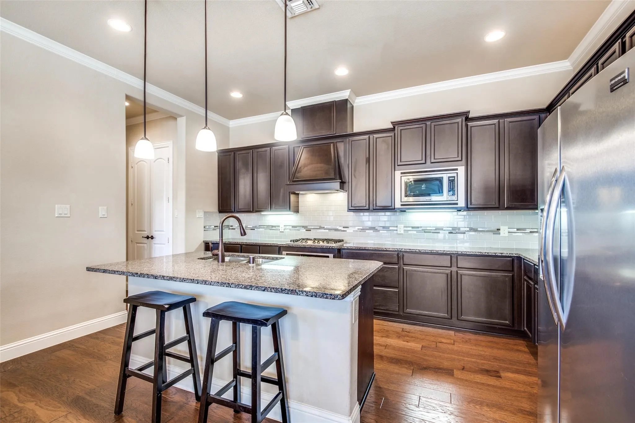 Single Family Residence For Rent in Denton County , 511 Kimblewick Drive, Frisco, Texas 75036, 3 Bedroom, 2 Bathroom, 2 Garage spaces, 1,637 Sqft, built in 2016, mls#21408507, Real Estate Agent in Frisco, Homes For Rent in Denton county, Homes For Rent in Frisco, Realtor in Frisco Texas, Real Estate Brokerage Independent Realty Texas, Luminita Cordes Realtor