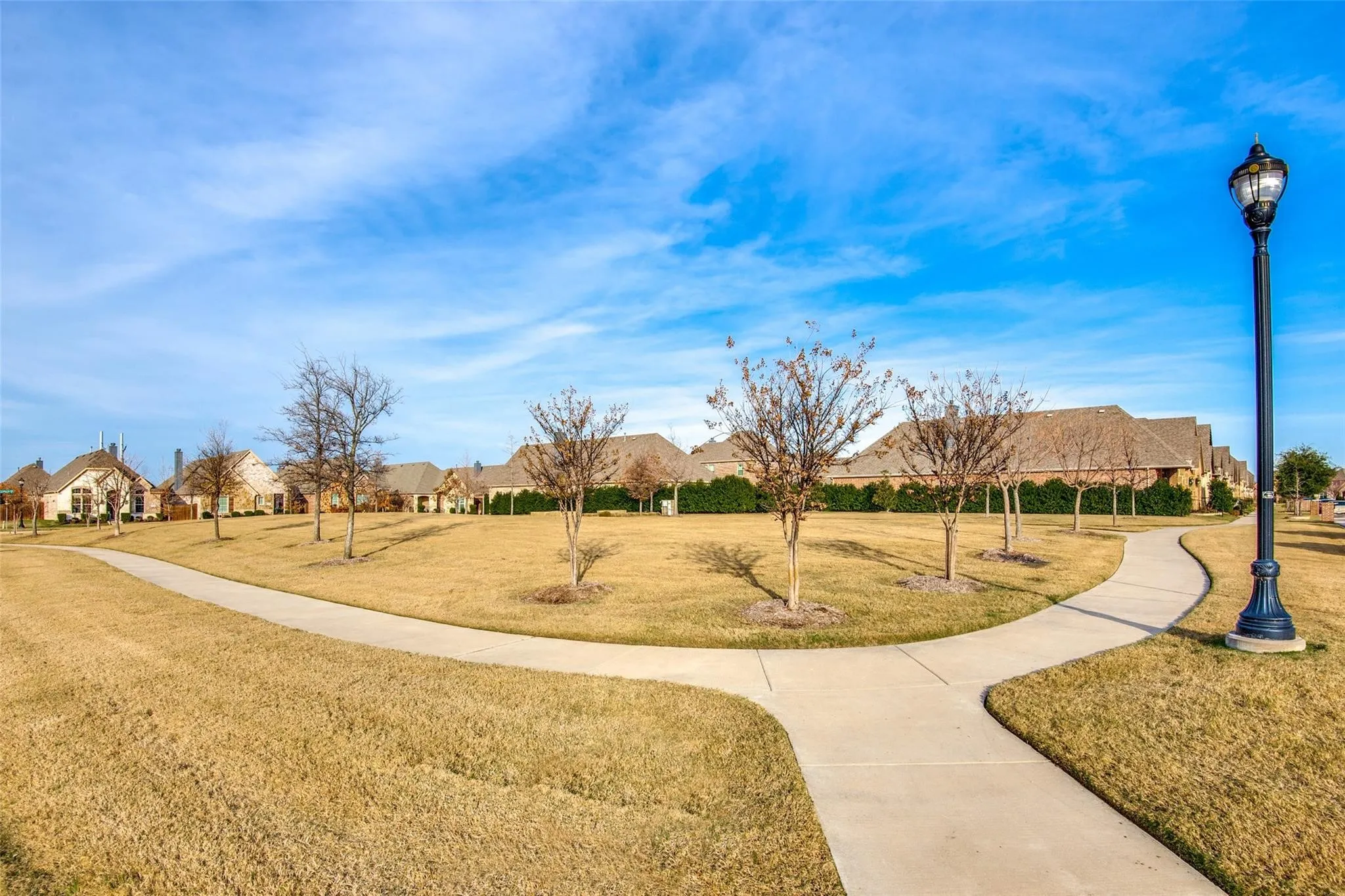 Single Family Residence For Rent in Denton County , 511 Kimblewick Drive, Frisco, Texas 75036, 3 Bedroom, 2 Bathroom, 2 Garage spaces, 1,637 Sqft, built in 2016, mls#21408507, Real Estate Agent in Frisco, Homes For Rent in Denton county, Homes For Rent in Frisco, Realtor in Frisco Texas, Real Estate Brokerage Independent Realty Texas, Luminita Cordes Realtor