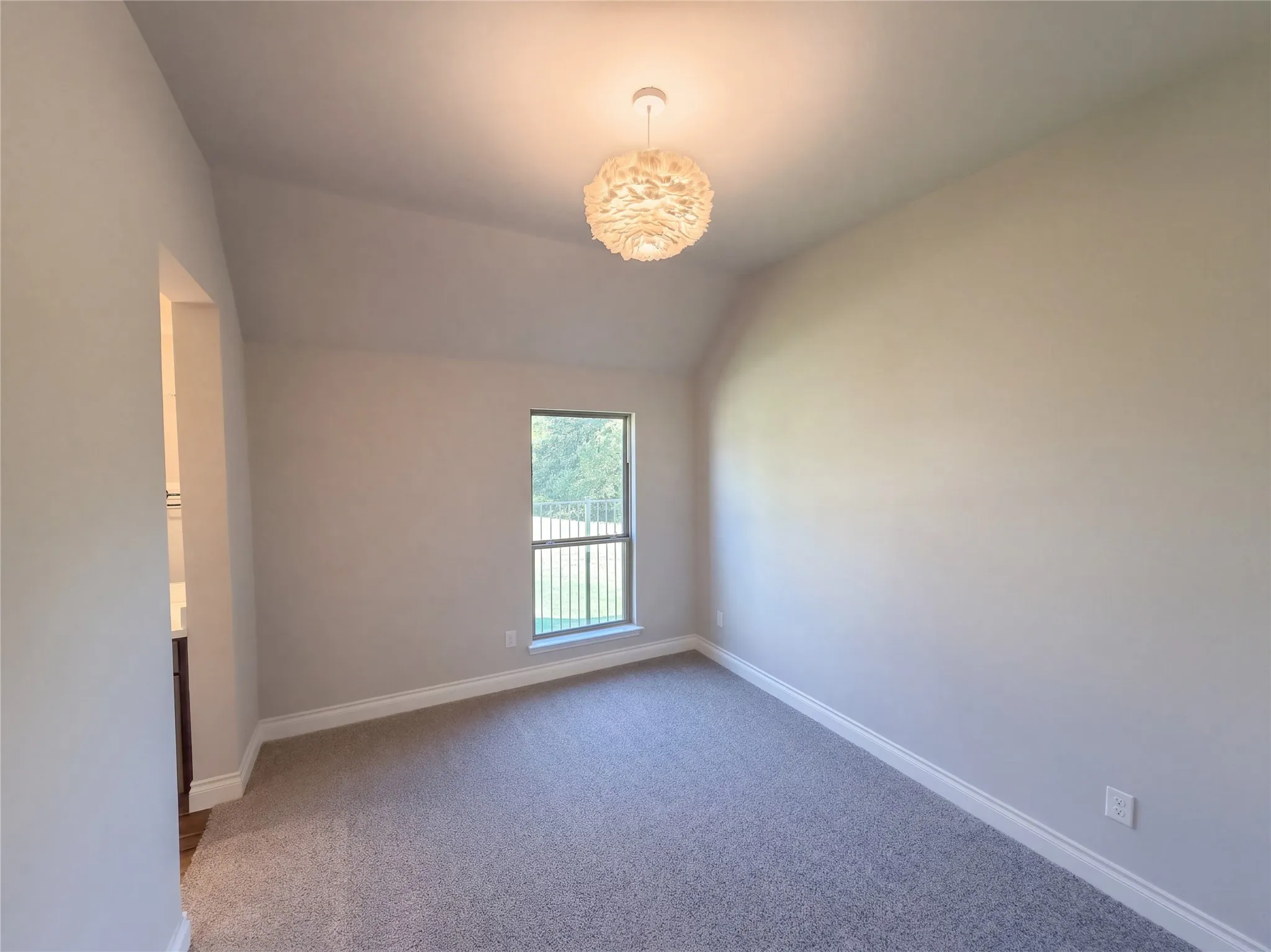 Single Family Residence For Sale in Denton County , 4201 Inverness Way, Denton, Texas 76210, 3 Bedroom, 4 Bathroom, 3 Garage spaces, 2,985 Sqft, built in 2020, mls#21406659, Real Estate Agent in Denton, Homes For Sale in Denton county, Homes For Sale in Denton, Realtor in Denton Texas, Real Estate Brokerage Independent Realty Texas, Luminita Cordes Realtor