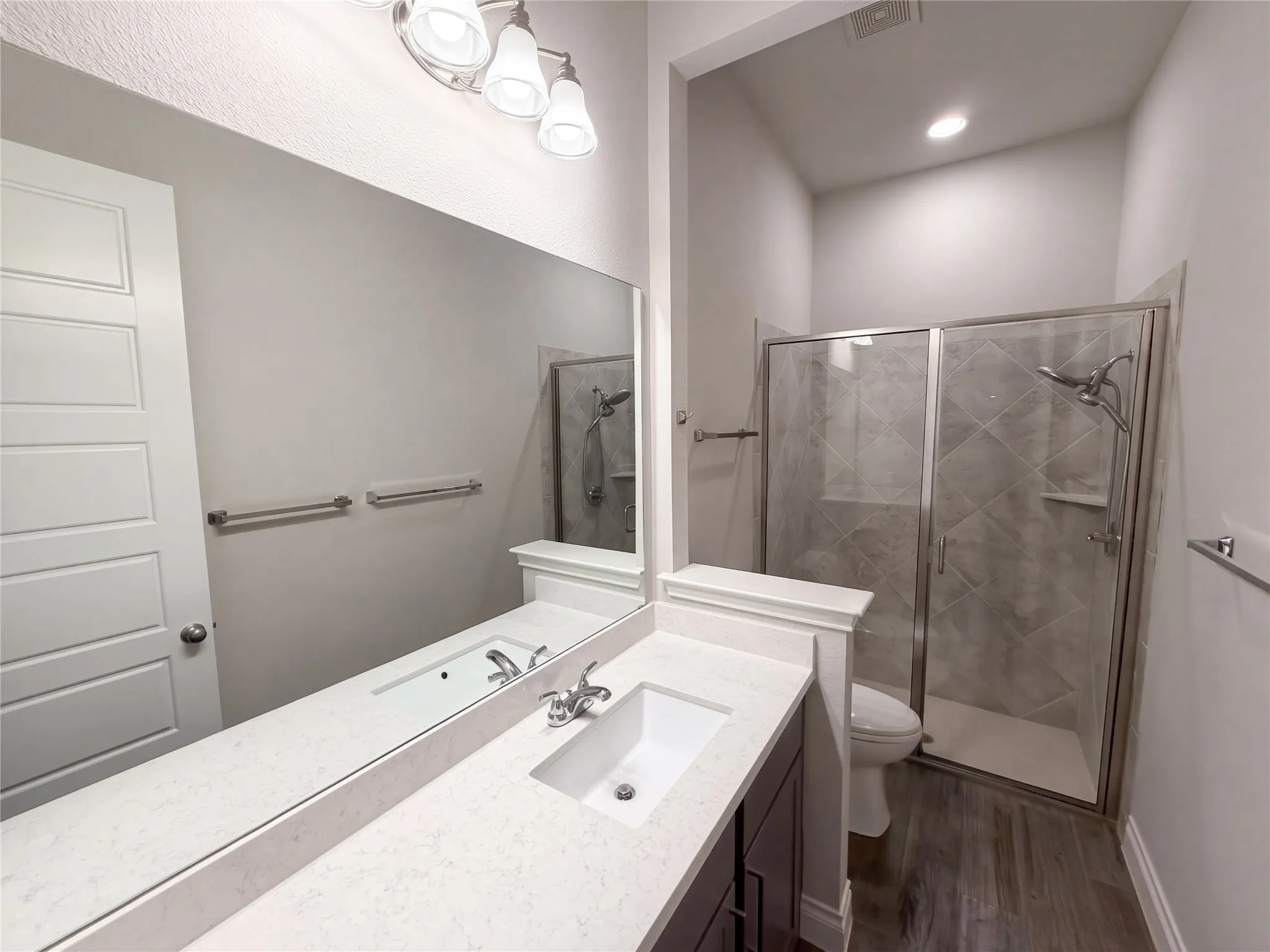 Single Family Residence For Sale in Denton County , 4201 Inverness Way, Denton, Texas 76210, 3 Bedroom, 4 Bathroom, 3 Garage spaces, 2,985 Sqft, built in 2020, mls#21406659, Real Estate Agent in Denton, Homes For Sale in Denton county, Homes For Sale in Denton, Realtor in Denton Texas, Real Estate Brokerage Independent Realty Texas, Luminita Cordes Realtor