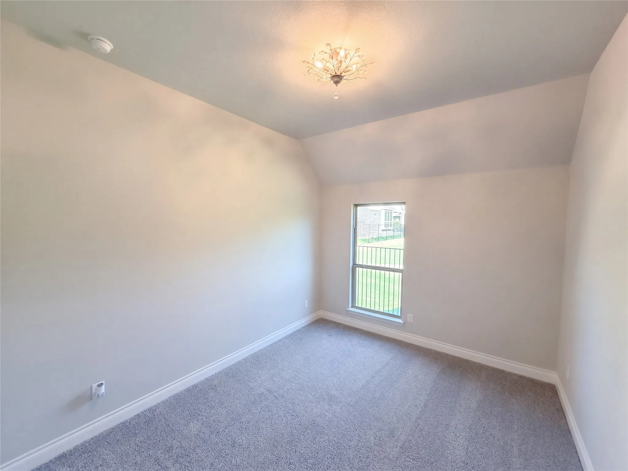 Single Family Residence For Sale in Denton County , 4201 Inverness Way, Denton, Texas 76210, 3 Bedroom, 4 Bathroom, 3 Garage spaces, 2,985 Sqft, built in 2020, mls#21406659, Real Estate Agent in Denton, Homes For Sale in Denton county, Homes For Sale in Denton, Realtor in Denton Texas, Real Estate Brokerage Independent Realty Texas, Luminita Cordes Realtor