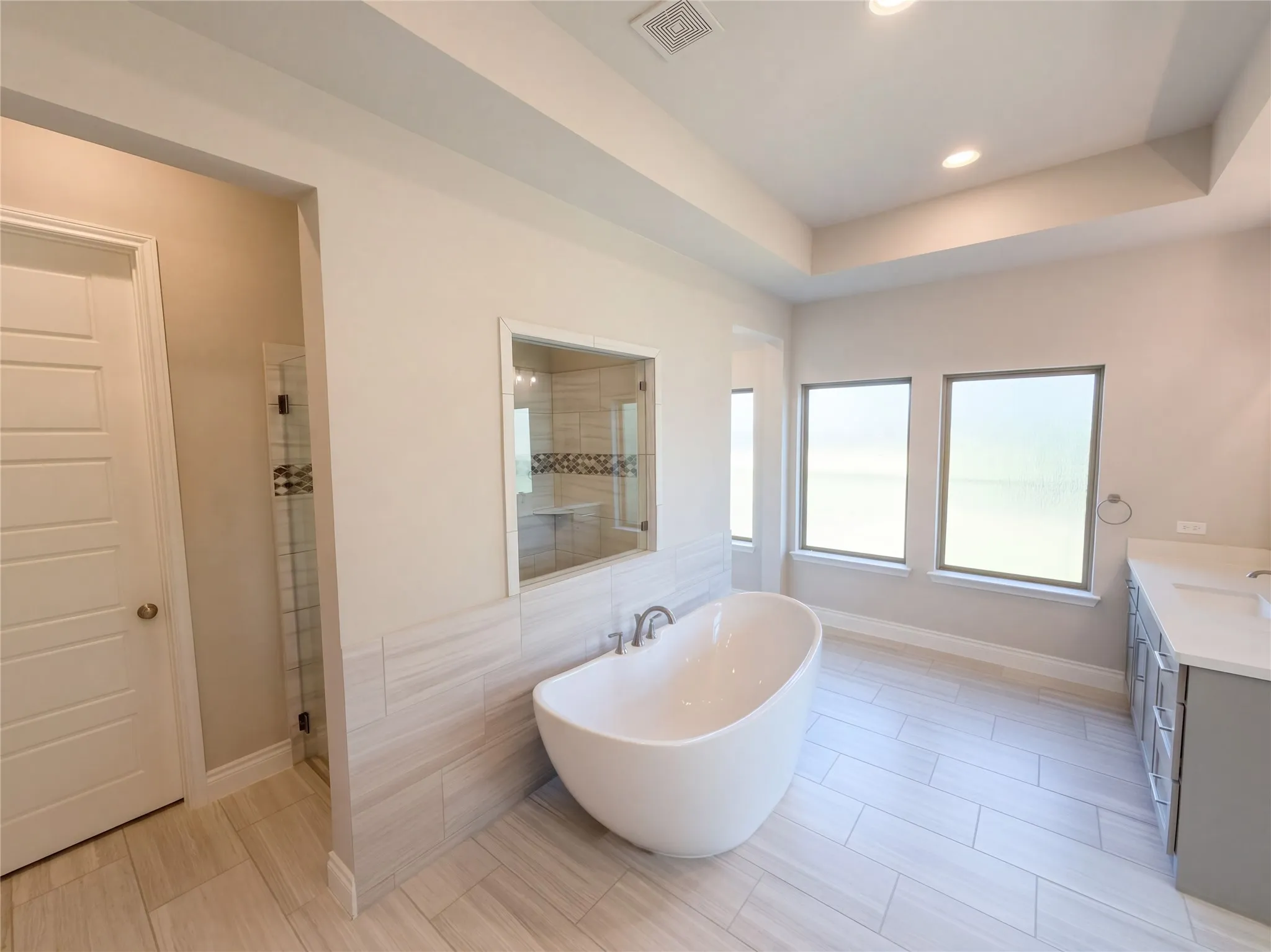 Single Family Residence For Sale in Denton County , 4201 Inverness Way, Denton, Texas 76210, 3 Bedroom, 4 Bathroom, 3 Garage spaces, 2,985 Sqft, built in 2020, mls#21406659, Real Estate Agent in Denton, Homes For Sale in Denton county, Homes For Sale in Denton, Realtor in Denton Texas, Real Estate Brokerage Independent Realty Texas, Luminita Cordes Realtor