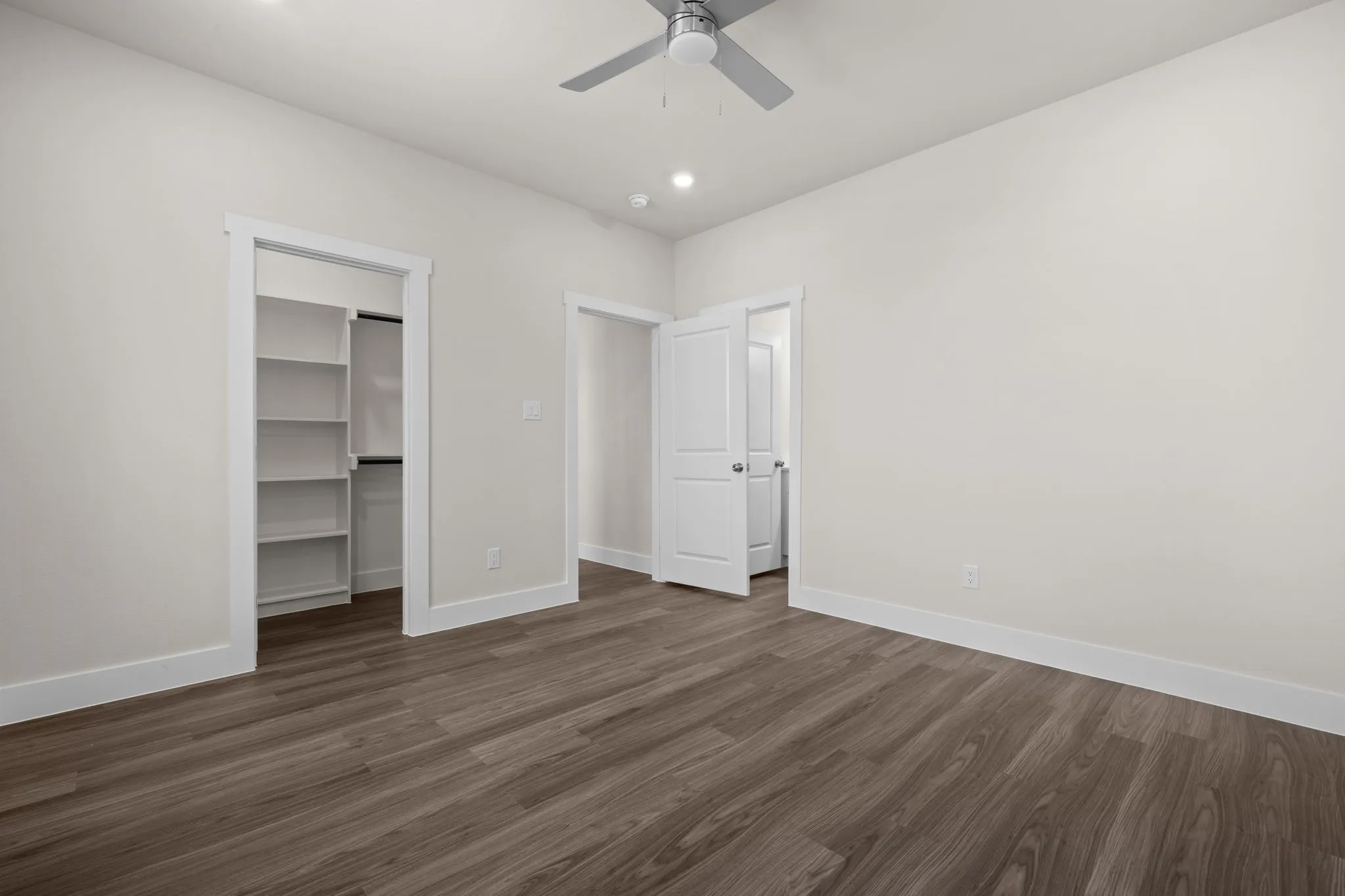 Single Family Residence For Sale in Hood County , 932 Bosque River Drive, Granbury, Texas 76048, 3 Bedroom, 2 Bathroom, 2 Garage spaces, 1,218 Sqft, built in 2026, mls#21407525, Real Estate Agent in Granbury, Homes For Sale in Hood county, Homes For Sale in Granbury, Realtor in Granbury Texas, Real Estate Brokerage Independent Realty Texas, Luminita Cordes Realtor
