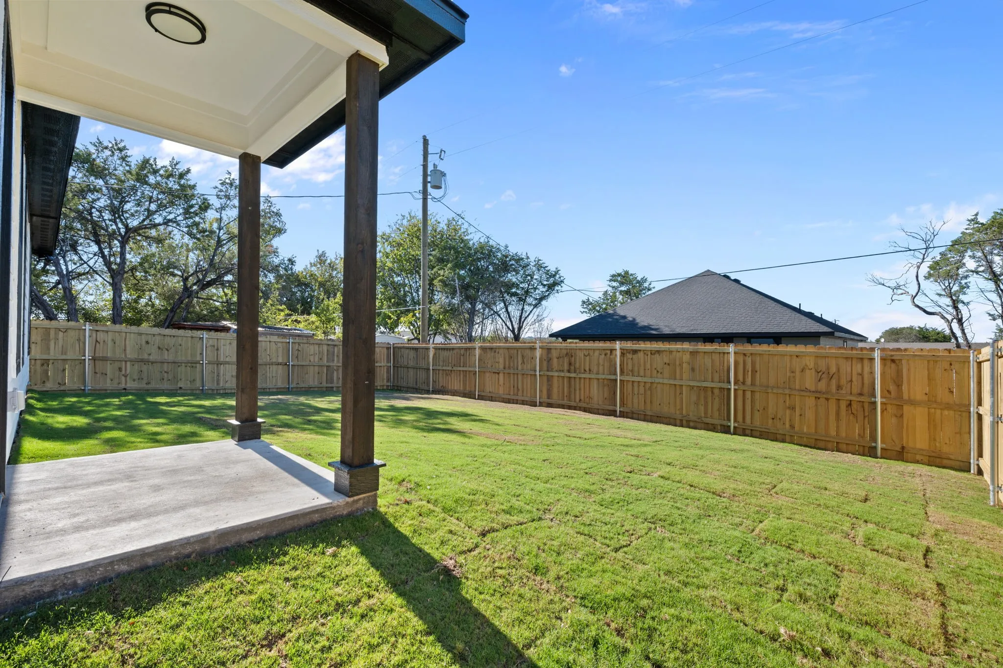 Single Family Residence For Sale in Hood County , 932 Bosque River Drive, Granbury, Texas 76048, 3 Bedroom, 2 Bathroom, 2 Garage spaces, 1,218 Sqft, built in 2026, mls#21407525, Real Estate Agent in Granbury, Homes For Sale in Hood county, Homes For Sale in Granbury, Realtor in Granbury Texas, Real Estate Brokerage Independent Realty Texas, Luminita Cordes Realtor