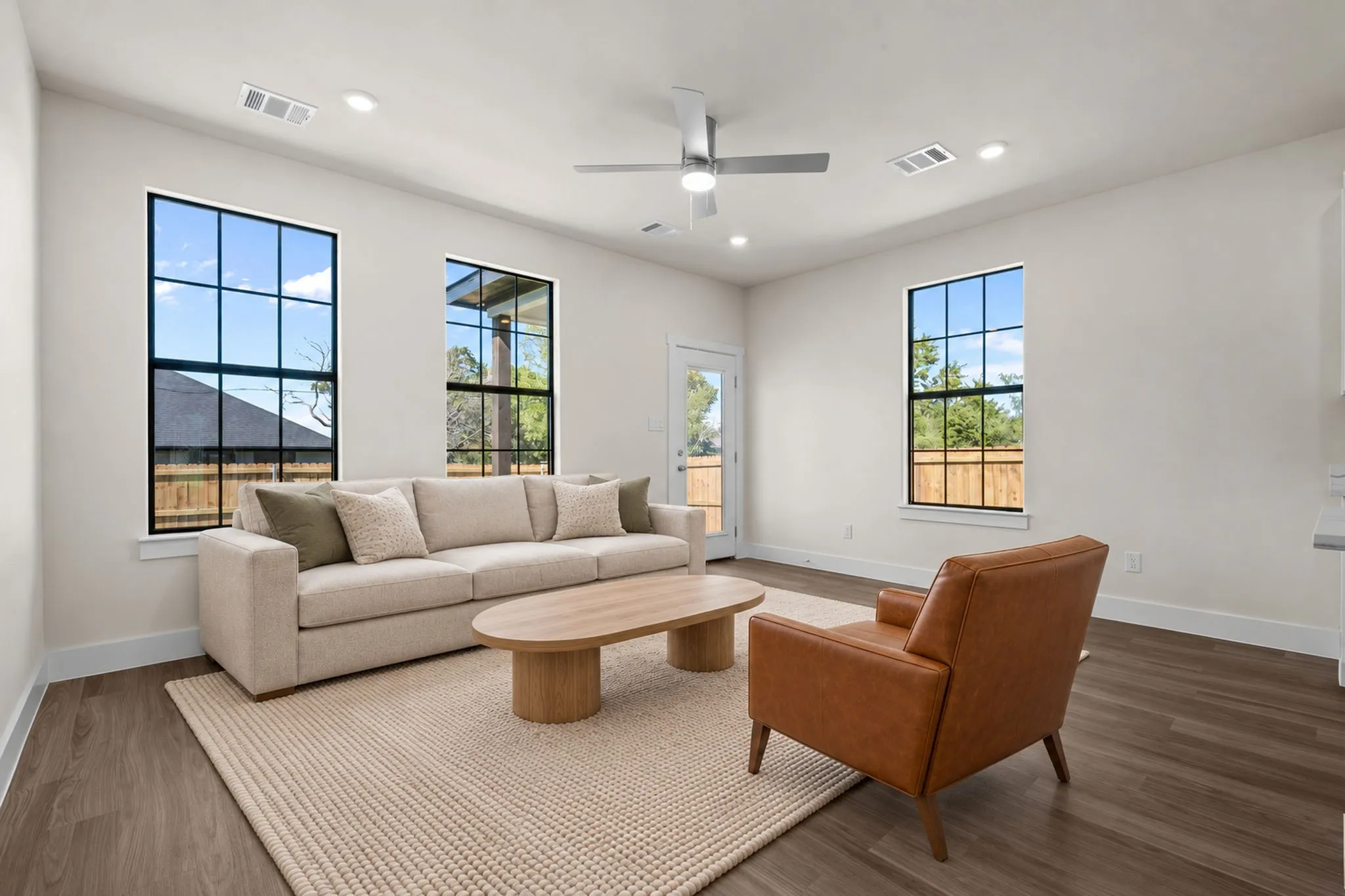 Single Family Residence For Sale in Hood County , 932 Bosque River Drive, Granbury, Texas 76048, 3 Bedroom, 2 Bathroom, 2 Garage spaces, 1,218 Sqft, built in 2026, mls#21407525, Real Estate Agent in Granbury, Homes For Sale in Hood county, Homes For Sale in Granbury, Realtor in Granbury Texas, Real Estate Brokerage Independent Realty Texas, Luminita Cordes Realtor