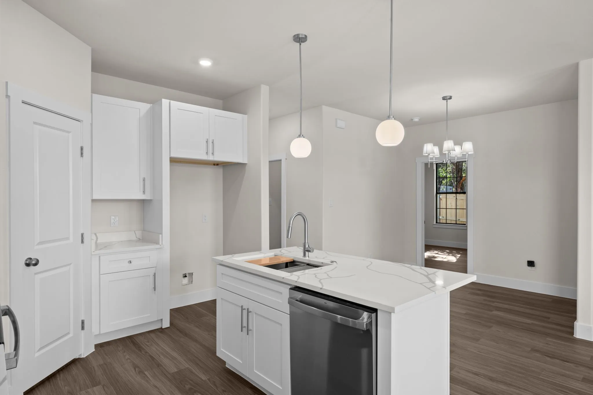 Single Family Residence For Sale in Hood County , 932 Bosque River Drive, Granbury, Texas 76048, 3 Bedroom, 2 Bathroom, 2 Garage spaces, 1,218 Sqft, built in 2026, mls#21407525, Real Estate Agent in Granbury, Homes For Sale in Hood county, Homes For Sale in Granbury, Realtor in Granbury Texas, Real Estate Brokerage Independent Realty Texas, Luminita Cordes Realtor