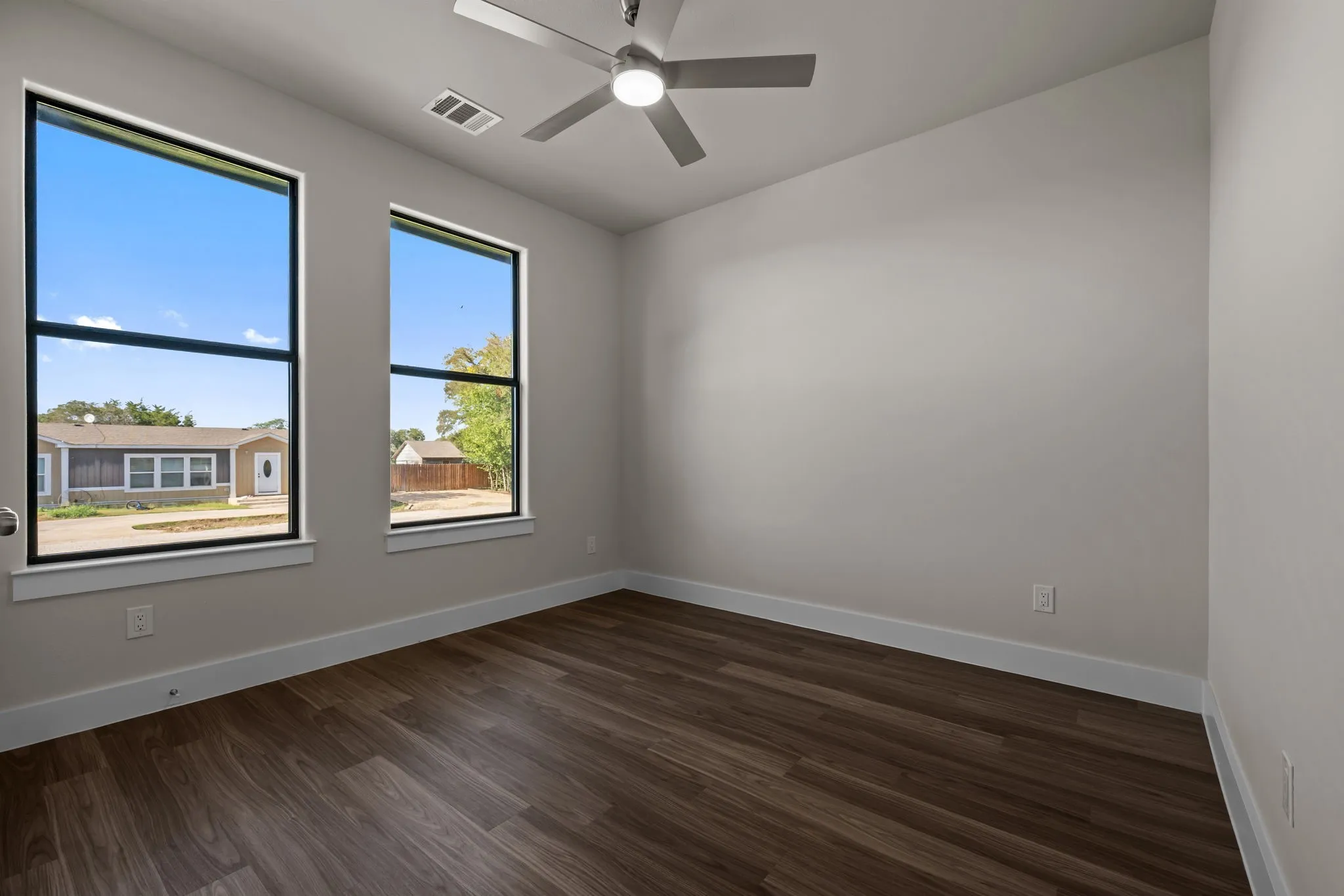 Single Family Residence For Sale in Hood County , 933 Nacogdoches River Drive, Granbury, Texas 76048, 3 Bedroom, 2 Bathroom, 1 Garage spaces, 1,313 Sqft, built in 2026, mls#21407505, Real Estate Agent in Granbury, Homes For Sale in Hood county, Homes For Sale in Granbury, Realtor in Granbury Texas, Real Estate Brokerage Independent Realty Texas, Luminita Cordes Realtor
