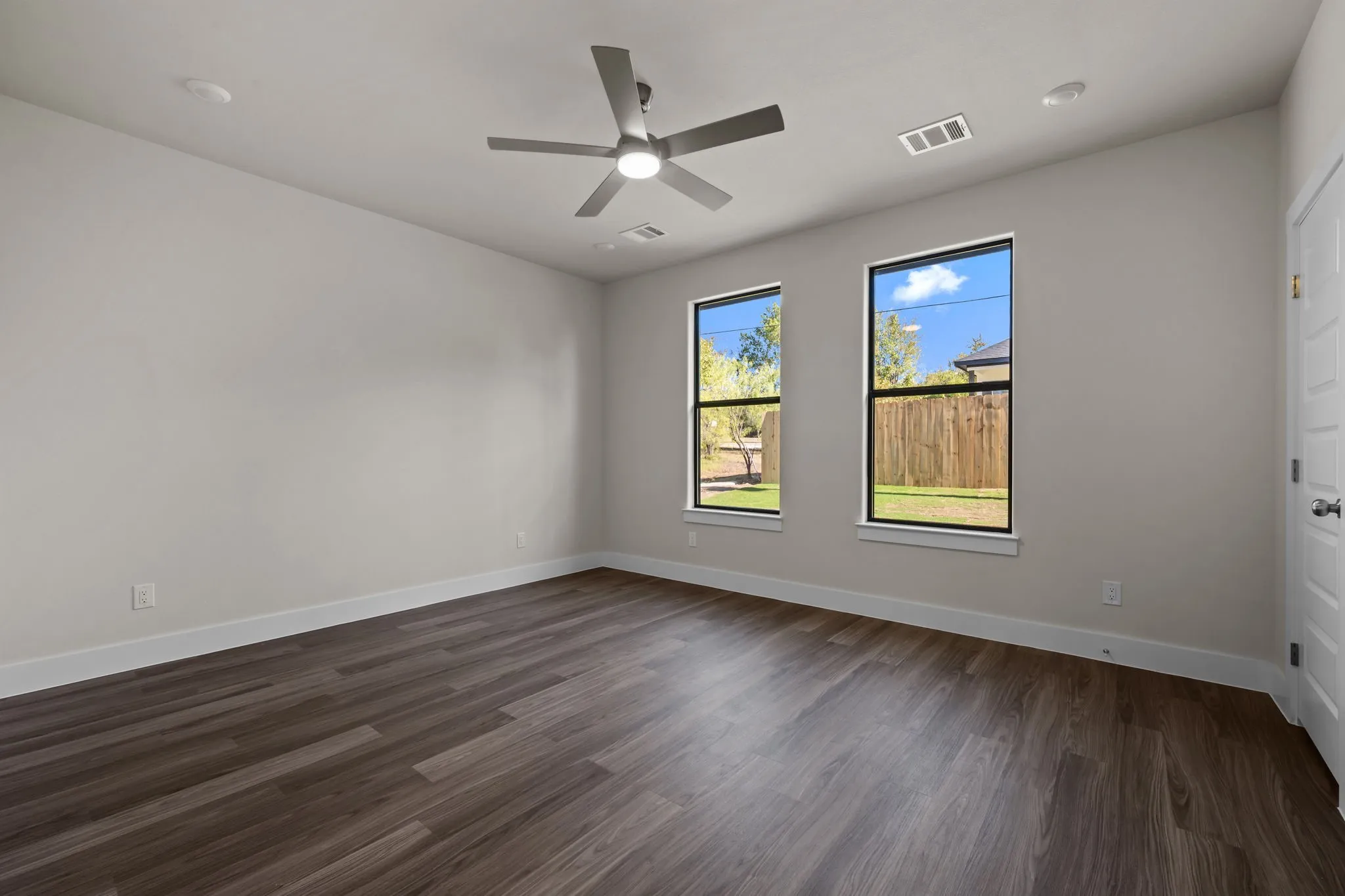 Single Family Residence For Sale in Hood County , 933 Nacogdoches River Drive, Granbury, Texas 76048, 3 Bedroom, 2 Bathroom, 1 Garage spaces, 1,313 Sqft, built in 2026, mls#21407505, Real Estate Agent in Granbury, Homes For Sale in Hood county, Homes For Sale in Granbury, Realtor in Granbury Texas, Real Estate Brokerage Independent Realty Texas, Luminita Cordes Realtor