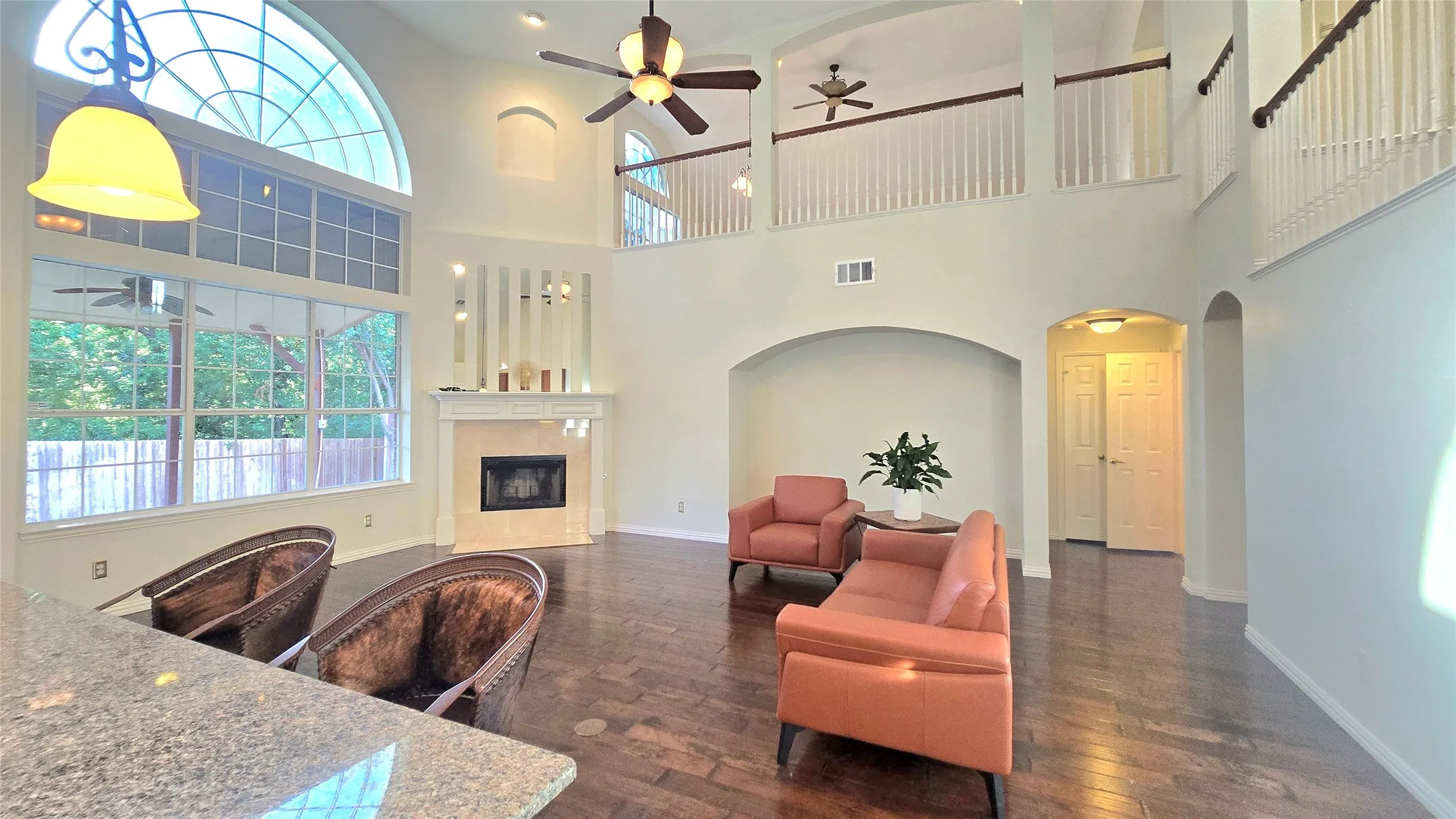 Single Family Residence For Sale in Tarrant County , 3455 Daisy Lane, Grand Prairie, Texas 75052, 5 Bedroom, 3 Bathroom, 2 Garage spaces, 3,387 Sqft, built in 2000, mls#21408514, Real Estate Agent in Grand Prairie, Homes For Sale in Tarrant county, Homes For Sale in Grand Prairie, Realtor in Grand Prairie Texas, Real Estate Brokerage Independent Realty Texas, Luminita Cordes Realtor