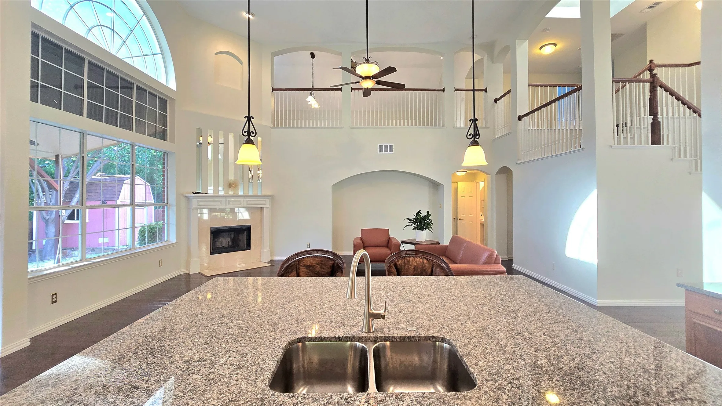 Single Family Residence For Sale in Tarrant County , 3455 Daisy Lane, Grand Prairie, Texas 75052, 5 Bedroom, 3 Bathroom, 2 Garage spaces, 3,387 Sqft, built in 2000, mls#21408514, Real Estate Agent in Grand Prairie, Homes For Sale in Tarrant county, Homes For Sale in Grand Prairie, Realtor in Grand Prairie Texas, Real Estate Brokerage Independent Realty Texas, Luminita Cordes Realtor