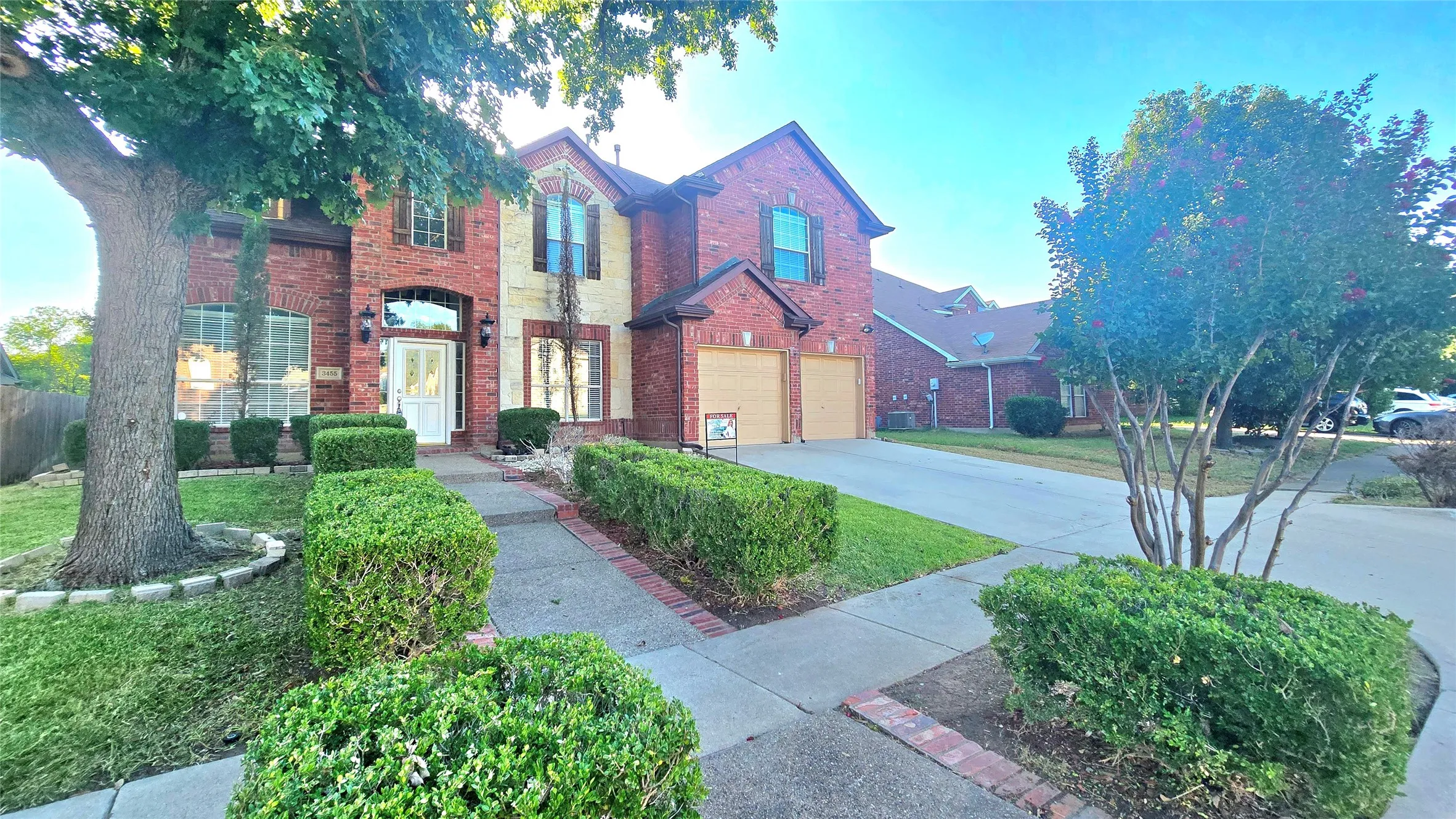 Single Family Residence For Sale in Tarrant County , 3455 Daisy Lane, Grand Prairie, Texas 75052, 5 Bedroom, 3 Bathroom, 2 Garage spaces, 3,387 Sqft, built in 2000, mls#21408514, Real Estate Agent in Grand Prairie, Homes For Sale in Tarrant county, Homes For Sale in Grand Prairie, Realtor in Grand Prairie Texas, Real Estate Brokerage Independent Realty Texas, Luminita Cordes Realtor