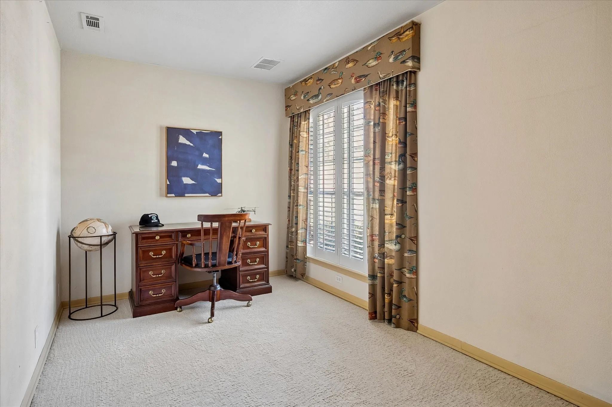 Single Family Residence For Sale in Tarrant County , 4424 Fair Ridge Drive, Fort Worth, Texas 76008, 3 Bedroom, 2 Bathroom, 3 Garage spaces, 2,698 Sqft, built in 1991, mls#21400921, Real Estate Agent in Fort Worth, Homes For Sale in Tarrant county, Homes For Sale in Fort Worth, Realtor in Fort Worth Texas, Real Estate Brokerage Independent Realty Texas, Luminita Cordes Realtor