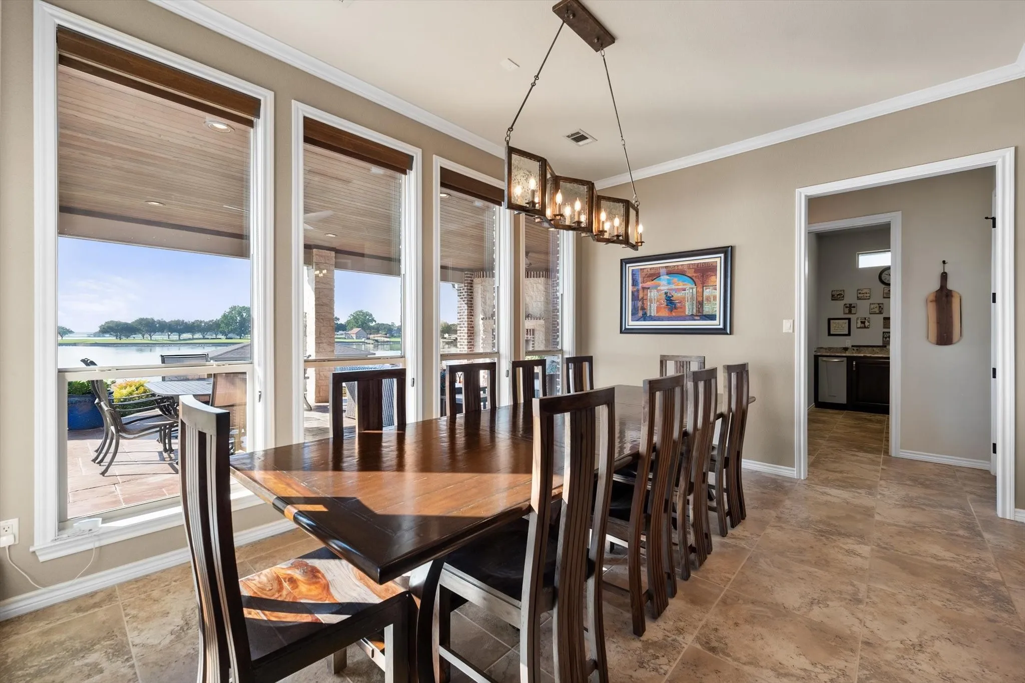Single Family Residence For Sale in Navarro County , 470 White Rock Road, Corsicana, Texas 75109, 5 Bedroom, 5 Bathroom, 3 Garage spaces, 3,750 Sqft, built in 2013, mls#21408279, Real Estate Agent in Corsicana, Homes For Sale in Navarro county, Homes For Sale in Corsicana, Realtor in Corsicana Texas, Real Estate Brokerage Independent Realty Texas, Luminita Cordes Realtor