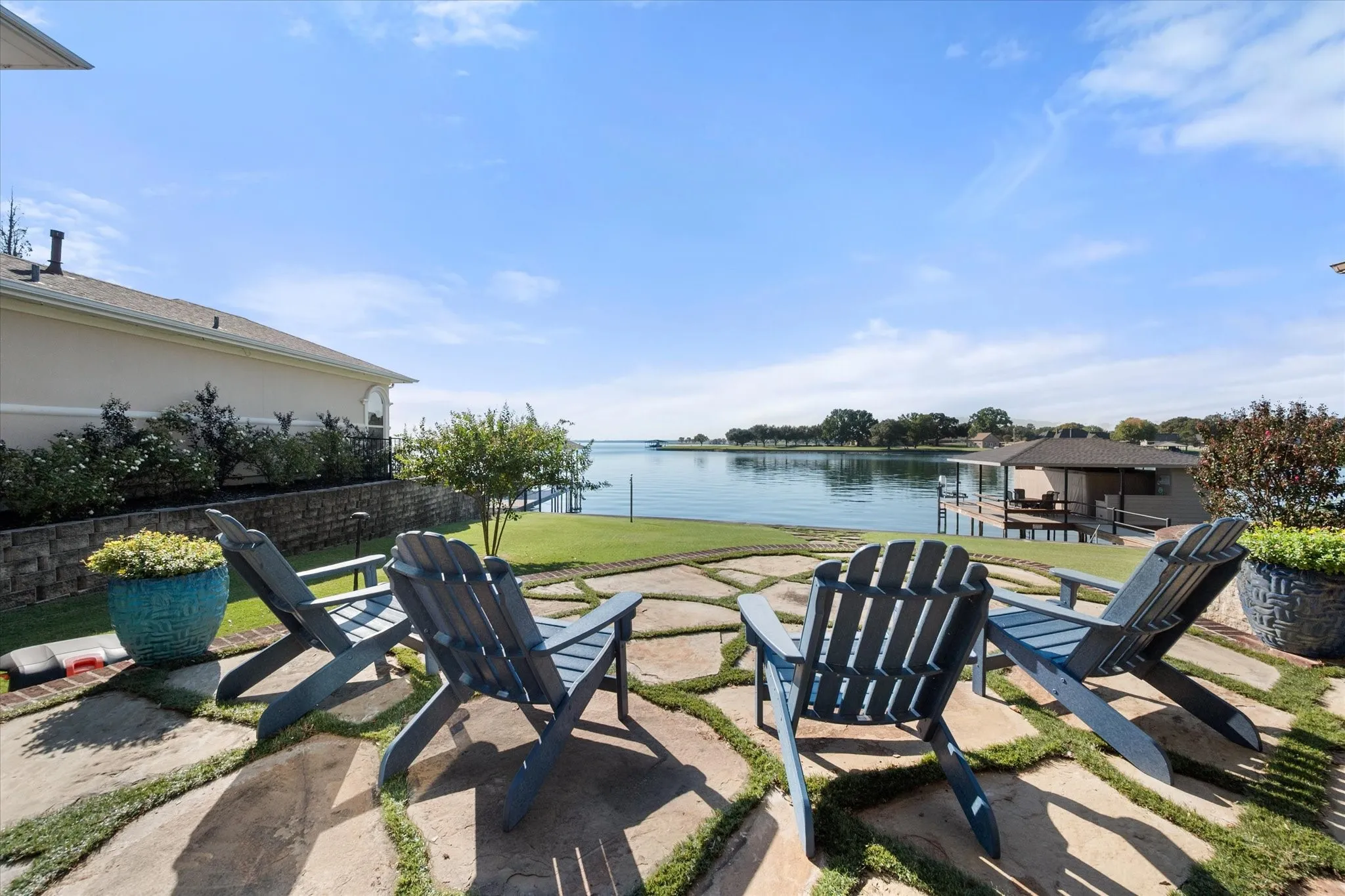 Single Family Residence For Sale in Navarro County , 470 White Rock Road, Corsicana, Texas 75109, 5 Bedroom, 5 Bathroom, 3 Garage spaces, 3,750 Sqft, built in 2013, mls#21408279, Real Estate Agent in Corsicana, Homes For Sale in Navarro county, Homes For Sale in Corsicana, Realtor in Corsicana Texas, Real Estate Brokerage Independent Realty Texas, Luminita Cordes Realtor