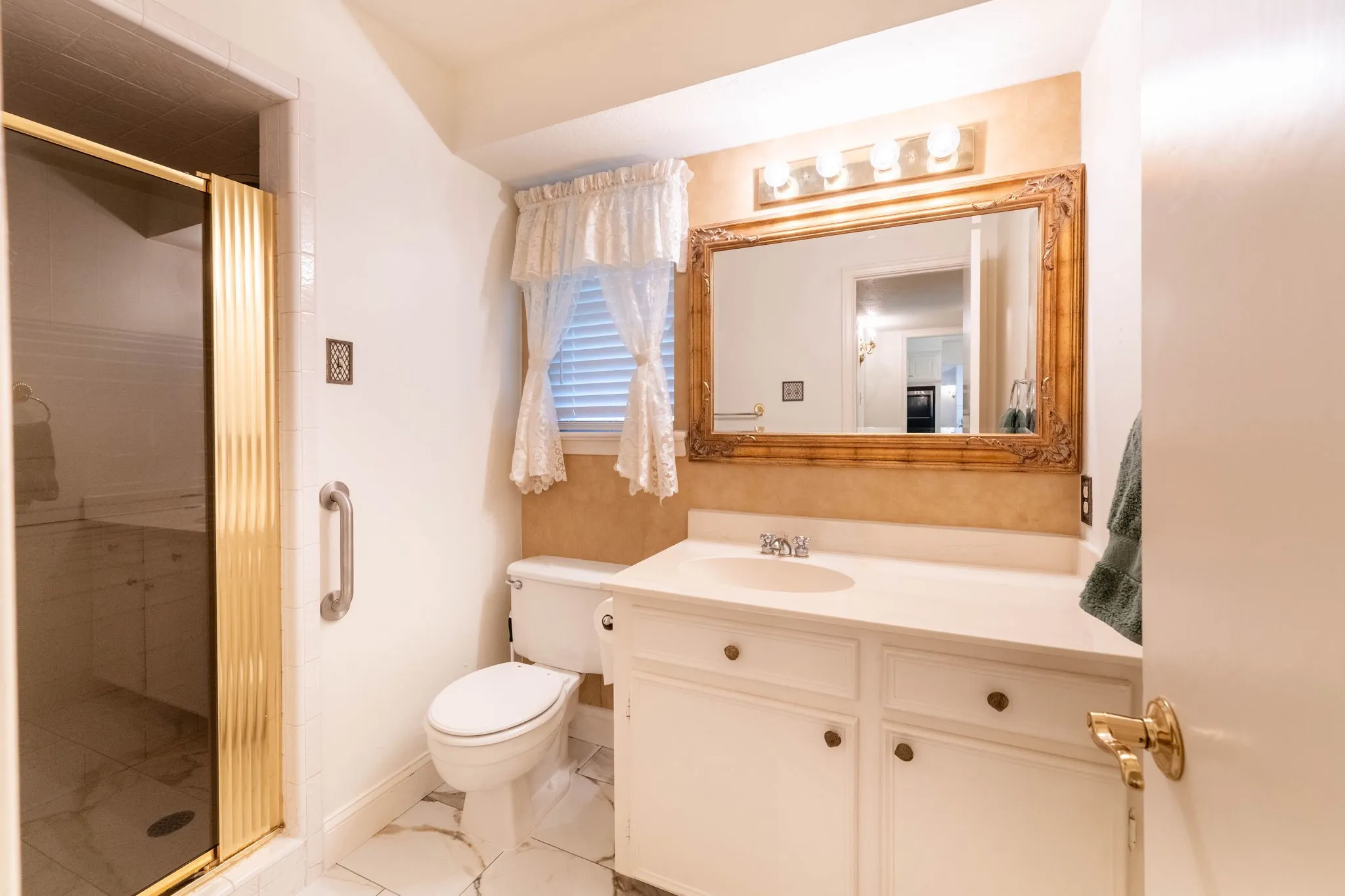 Hall Bath