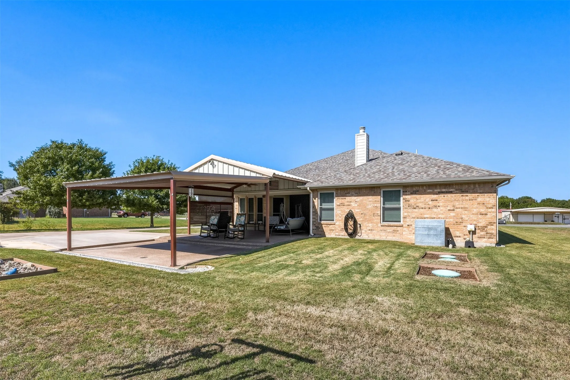 Single Family Residence For Sale in Parker County , 156 Creekwood Ranch Road, Azle, Texas 76020, 4 Bedroom, 2 Bathroom, 2 Garage spaces, 2,129 Sqft, built in 2010, mls#21406811, Real Estate Agent in Azle, Homes For Sale in Parker county, Homes For Sale in Azle, Realtor in Azle Texas, Real Estate Brokerage Independent Realty Texas, Luminita Cordes Realtor