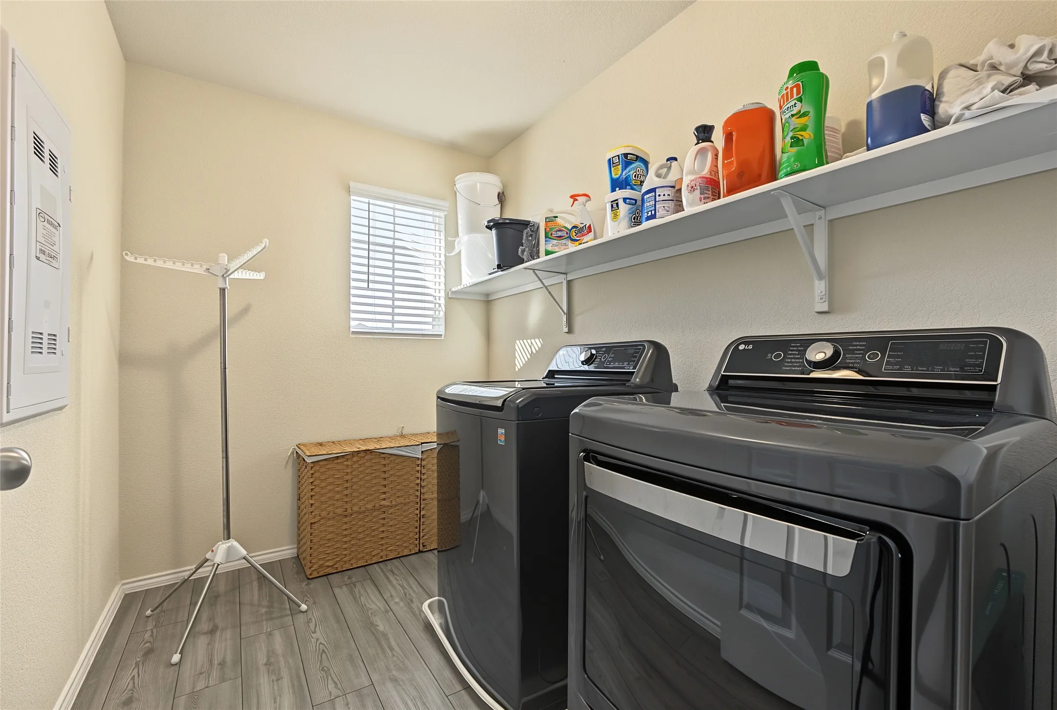 Single Family Residence For Sale in Collin County , 819 Ozark Path, Princeton, Texas 75407, 4 Bedroom, 3 Bathroom, 2 Garage spaces, 2,419 Sqft, built in 2022, mls#21408523, Real Estate Agent in Princeton, Homes For Sale in Collin county, Homes For Sale in Princeton, Realtor in Princeton Texas, Real Estate Brokerage Independent Realty Texas, Luminita Cordes Realtor