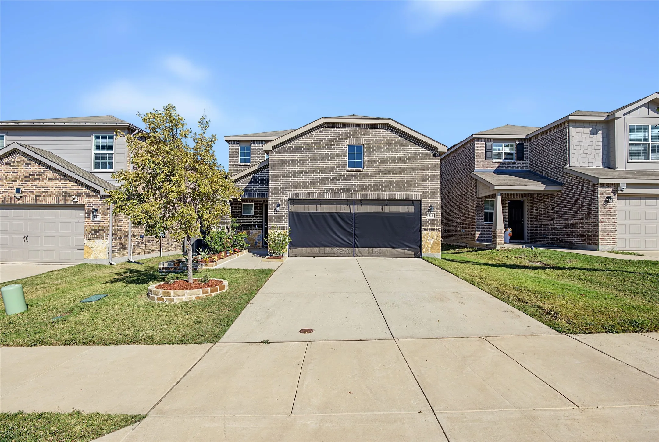 Single Family Residence For Sale