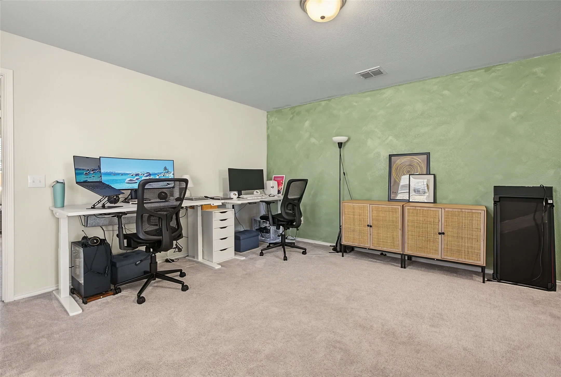 Single Family Residence For Sale in Collin County , 819 Ozark Path, Princeton, Texas 75407, 4 Bedroom, 3 Bathroom, 2 Garage spaces, 2,419 Sqft, built in 2022, mls#21408523, Real Estate Agent in Princeton, Homes For Sale in Collin county, Homes For Sale in Princeton, Realtor in Princeton Texas, Real Estate Brokerage Independent Realty Texas, Luminita Cordes Realtor
