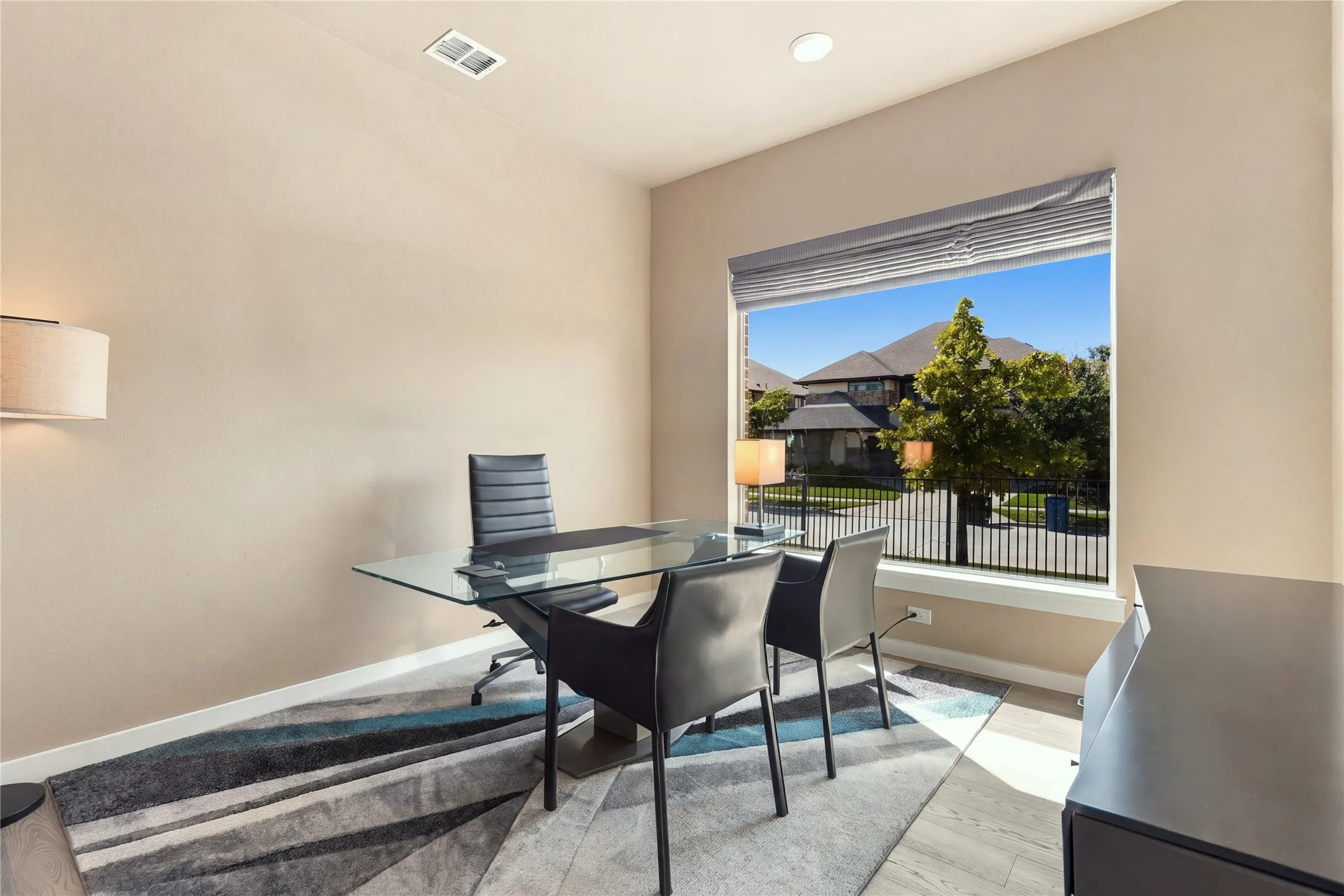 Single Family Residence For Sale in Denton County , 609 Lismore Drive, Frisco, Texas 75036, 5 Bedroom, 7 Bathroom, 3 Garage spaces, 4,263 Sqft, built in 2018, mls#21408478, Real Estate Agent in Frisco, Homes For Sale in Denton county, Homes For Sale in Frisco, Realtor in Frisco Texas, Real Estate Brokerage Independent Realty Texas, Luminita Cordes Realtor