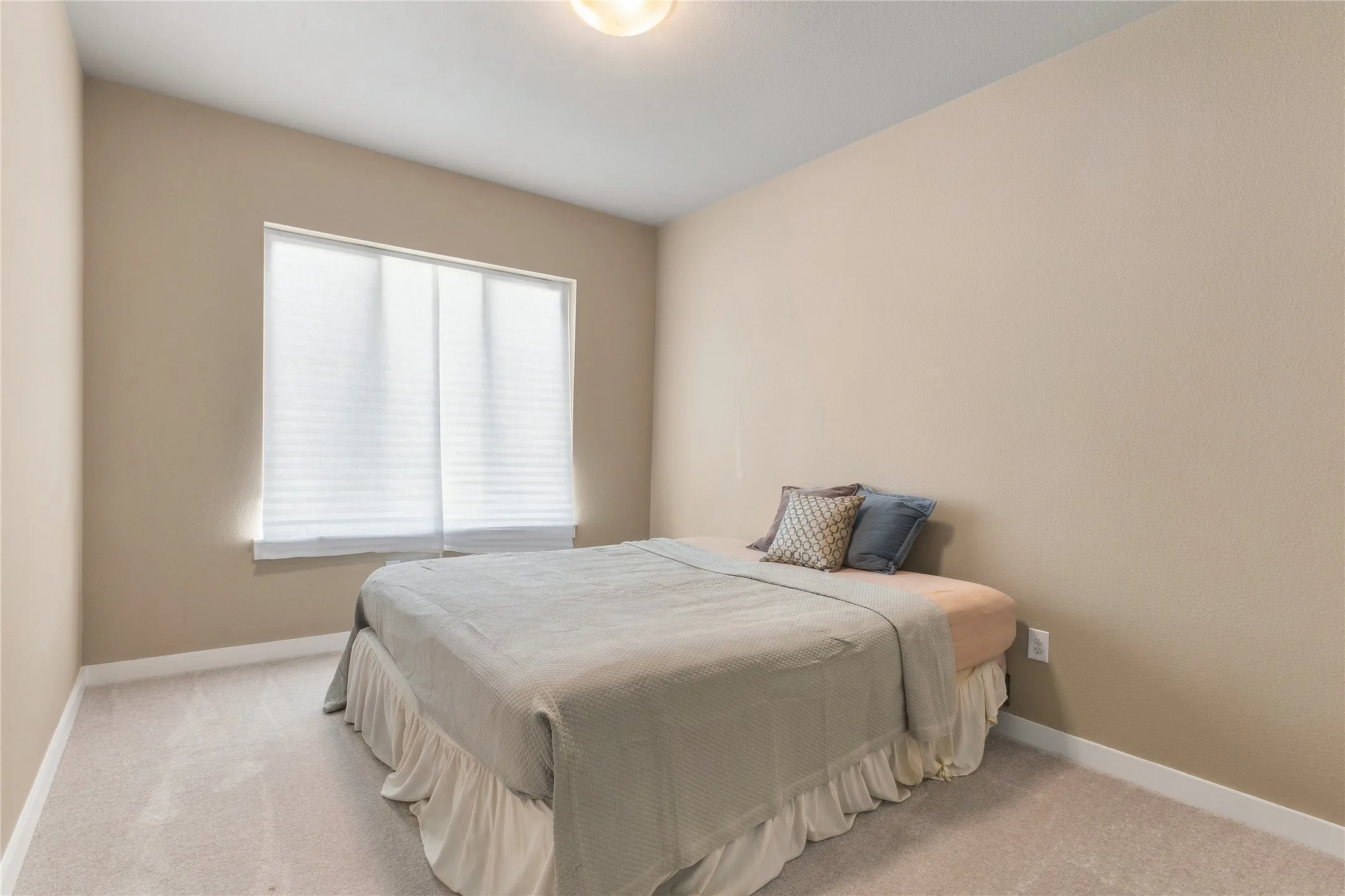Single Family Residence For Sale in Denton County , 609 Lismore Drive, Frisco, Texas 75036, 5 Bedroom, 7 Bathroom, 3 Garage spaces, 4,263 Sqft, built in 2018, mls#21408478, Real Estate Agent in Frisco, Homes For Sale in Denton county, Homes For Sale in Frisco, Realtor in Frisco Texas, Real Estate Brokerage Independent Realty Texas, Luminita Cordes Realtor