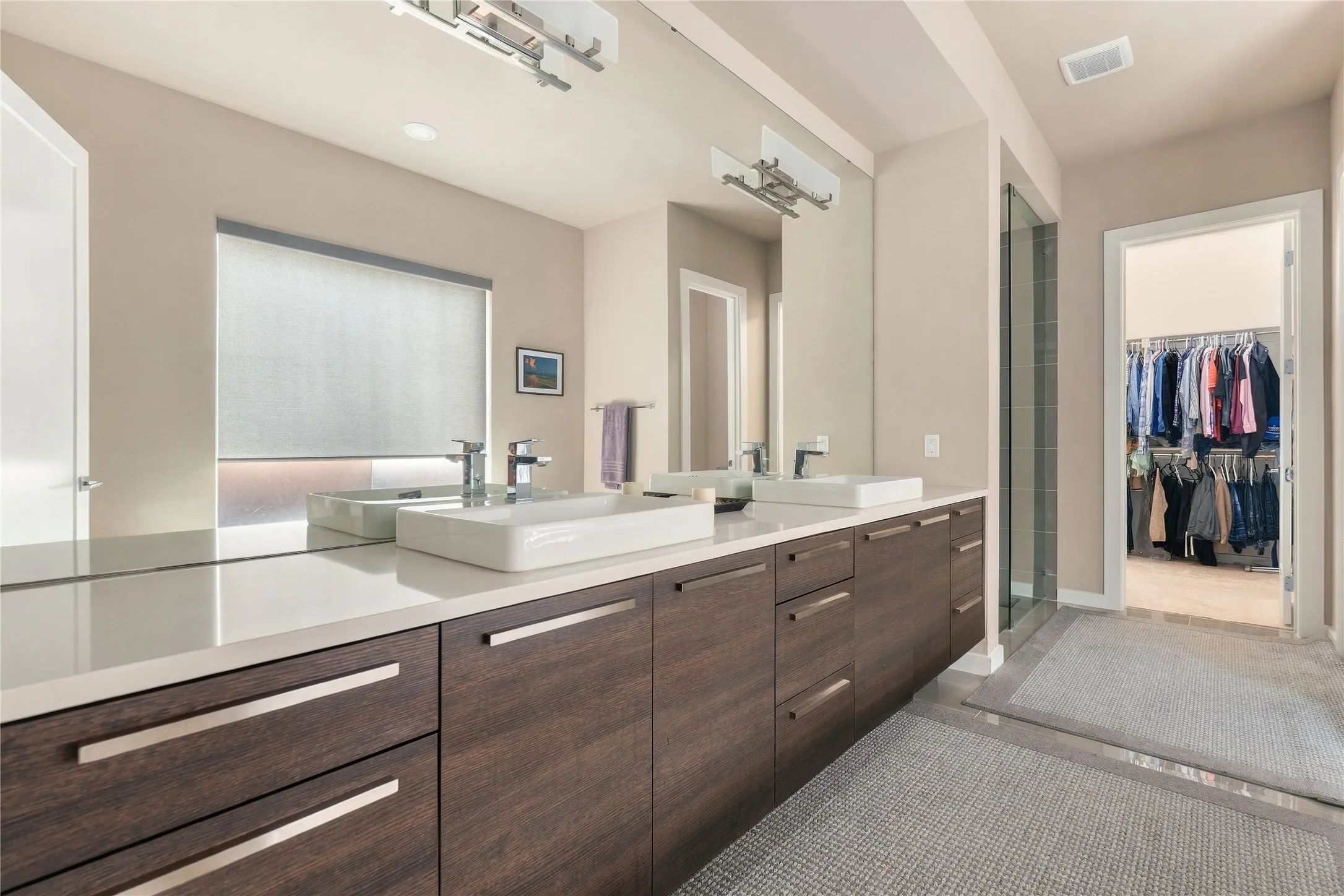 Single Family Residence For Sale in Denton County , 609 Lismore Drive, Frisco, Texas 75036, 5 Bedroom, 7 Bathroom, 3 Garage spaces, 4,263 Sqft, built in 2018, mls#21408478, Real Estate Agent in Frisco, Homes For Sale in Denton county, Homes For Sale in Frisco, Realtor in Frisco Texas, Real Estate Brokerage Independent Realty Texas, Luminita Cordes Realtor