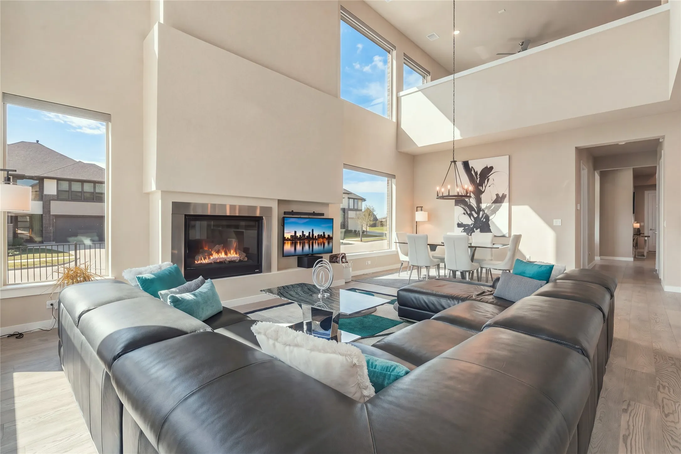 Single Family Residence For Sale in Denton County , 609 Lismore Drive, Frisco, Texas 75036, 5 Bedroom, 7 Bathroom, 3 Garage spaces, 4,263 Sqft, built in 2018, mls#21408478, Real Estate Agent in Frisco, Homes For Sale in Denton county, Homes For Sale in Frisco, Realtor in Frisco Texas, Real Estate Brokerage Independent Realty Texas, Luminita Cordes Realtor