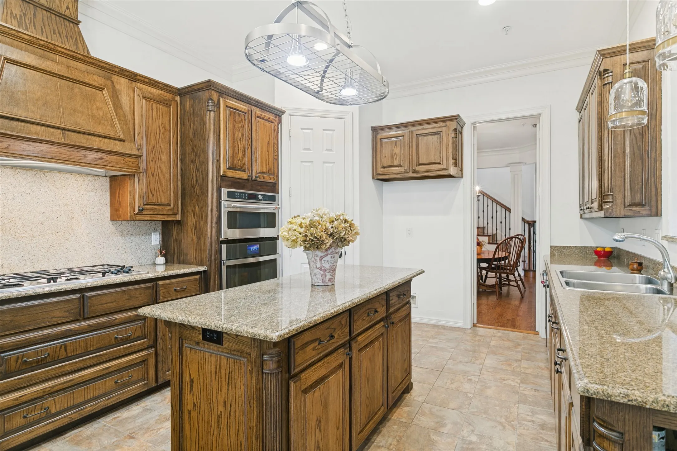 Single Family Residence For Sale in Dallas County , 517 Mobley Way Court, Coppell, Texas 75019, 3 Bedroom, 3 Bathroom, 2 Garage spaces, 2,974 Sqft, built in 2004, mls#21405307, Real Estate Agent in Coppell, Homes For Sale in Dallas county, Homes For Sale in Coppell, Realtor in Coppell Texas, Real Estate Brokerage Independent Realty Texas, Luminita Cordes Realtor