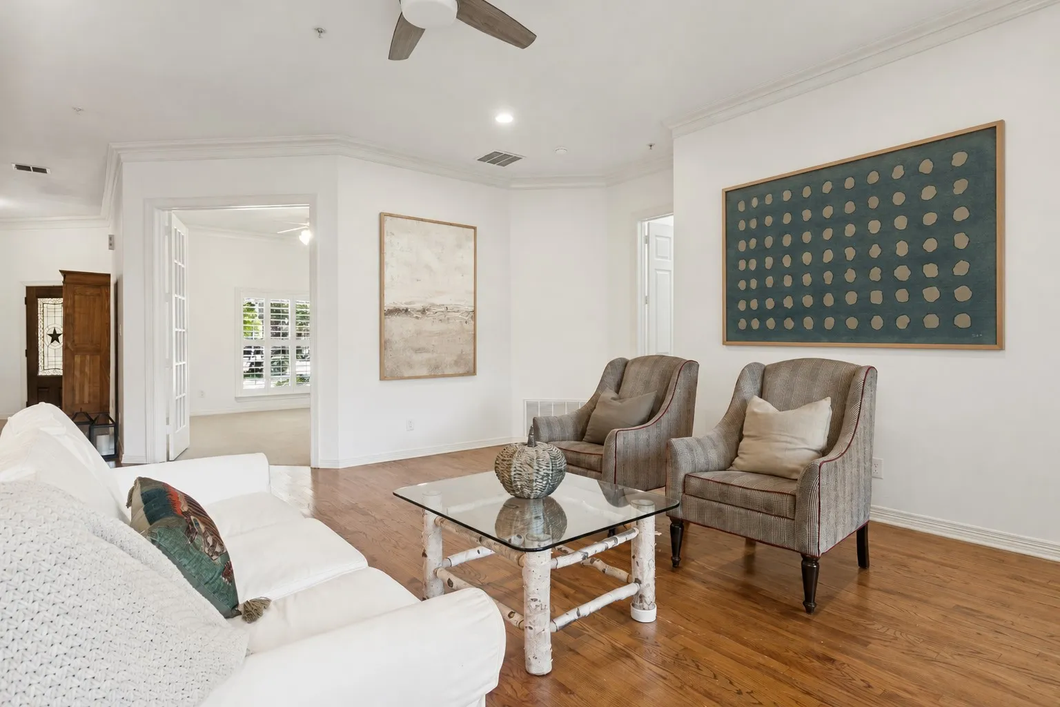Single Family Residence For Sale in Dallas County , 517 Mobley Way Court, Coppell, Texas 75019, 3 Bedroom, 3 Bathroom, 2 Garage spaces, 2,974 Sqft, built in 2004, mls#21405307, Real Estate Agent in Coppell, Homes For Sale in Dallas county, Homes For Sale in Coppell, Realtor in Coppell Texas, Real Estate Brokerage Independent Realty Texas, Luminita Cordes Realtor