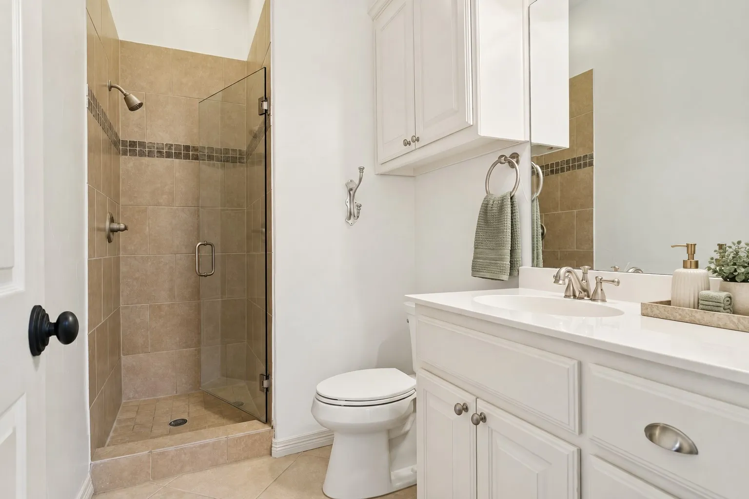 Single Family Residence For Sale in Dallas County , 517 Mobley Way Court, Coppell, Texas 75019, 3 Bedroom, 3 Bathroom, 2 Garage spaces, 2,974 Sqft, built in 2004, mls#21405307, Real Estate Agent in Coppell, Homes For Sale in Dallas county, Homes For Sale in Coppell, Realtor in Coppell Texas, Real Estate Brokerage Independent Realty Texas, Luminita Cordes Realtor