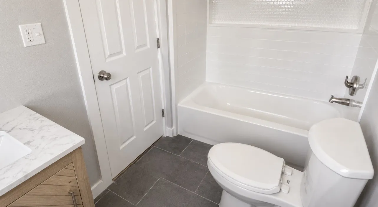 Single Family Residence For Sale in San Saba County , 107 N. Hall Street, Richland Springs, Texas 76871, 2 Bedroom, 1 Bathroom, Garage spaces, 672 Sqft, built in 1930, mls#21408280, Real Estate Agent in Richland Springs, Homes For Sale in San Saba county, Homes For Sale in Richland Springs, Realtor in Richland Springs Texas, Real Estate Brokerage Independent Realty Texas, Luminita Cordes Realtor