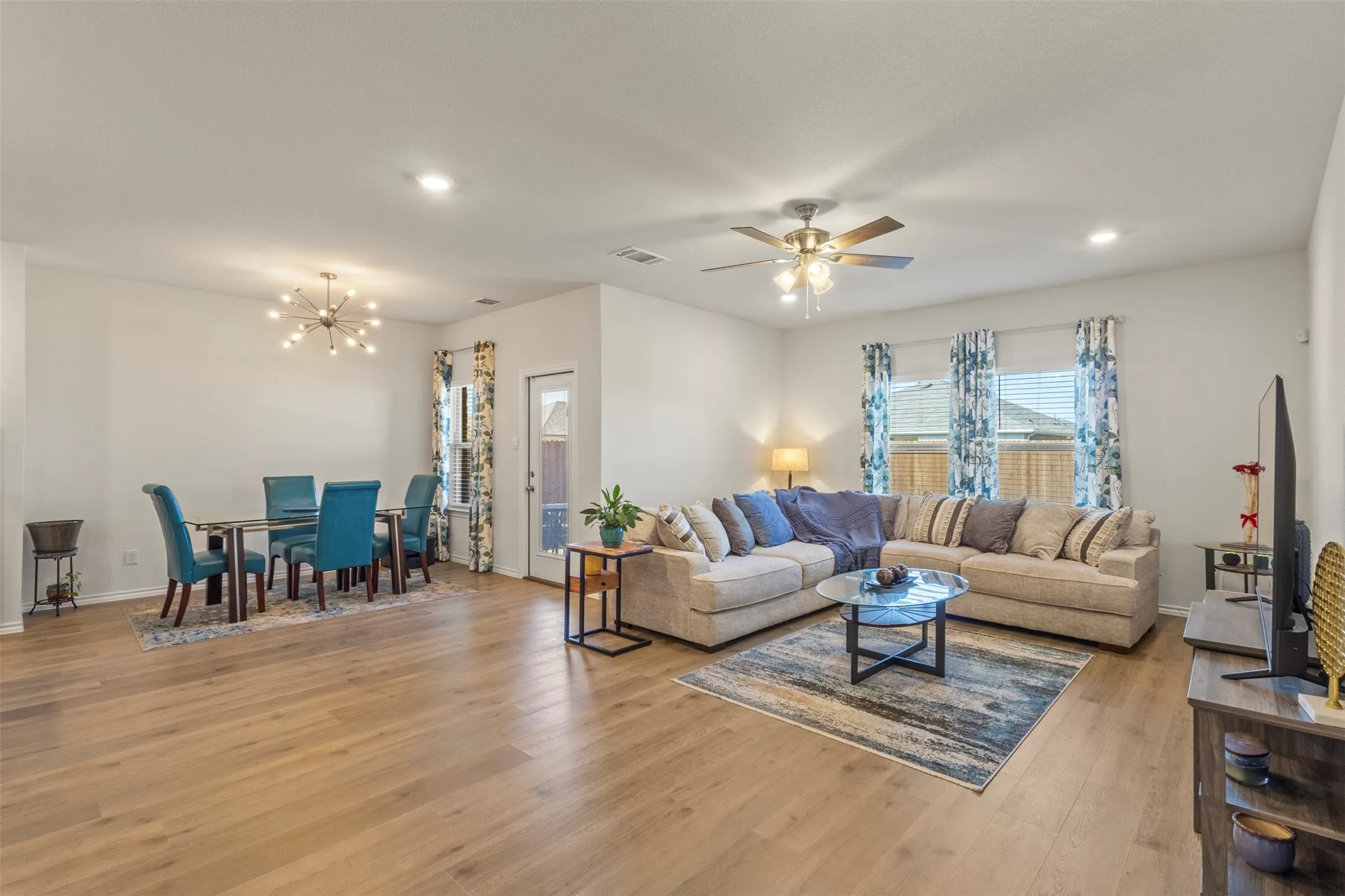 Single Family Residence For Rent in Hunt County , 1437 Millstead Rill Drive, Josephine, Texas 75135, 4 Bedroom, 3 Bathroom, 2 Garage spaces, 2,235 Sqft, built in 2024, mls#21408524, Real Estate Agent in Josephine, Homes For Rent in Hunt county, Homes For Rent in Josephine, Realtor in Josephine Texas, Real Estate Brokerage Independent Realty Texas, Luminita Cordes Realtor